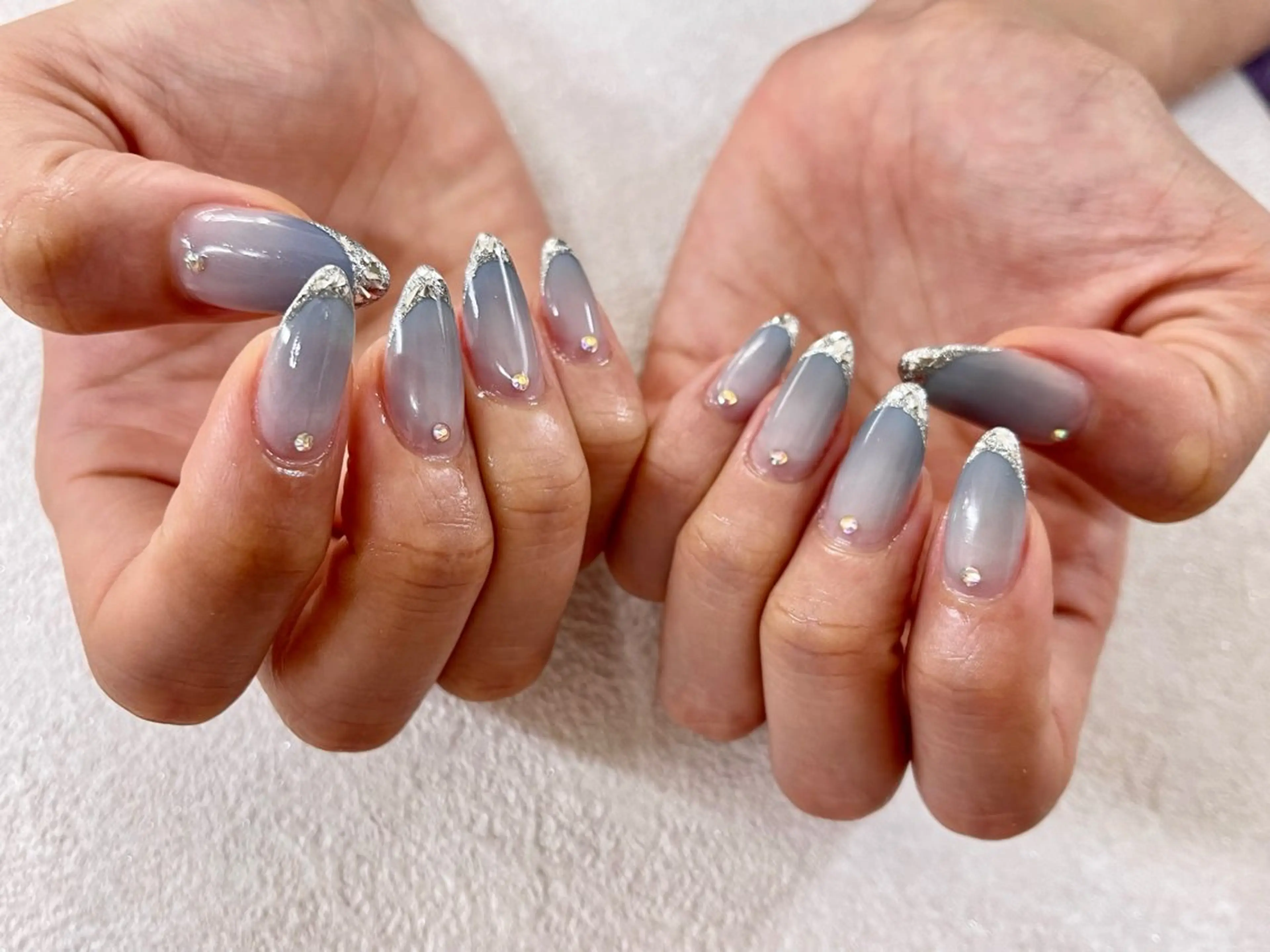 ネイル フレンチネイル ガラスフレンチ maimai nails.のネイルデザイン
