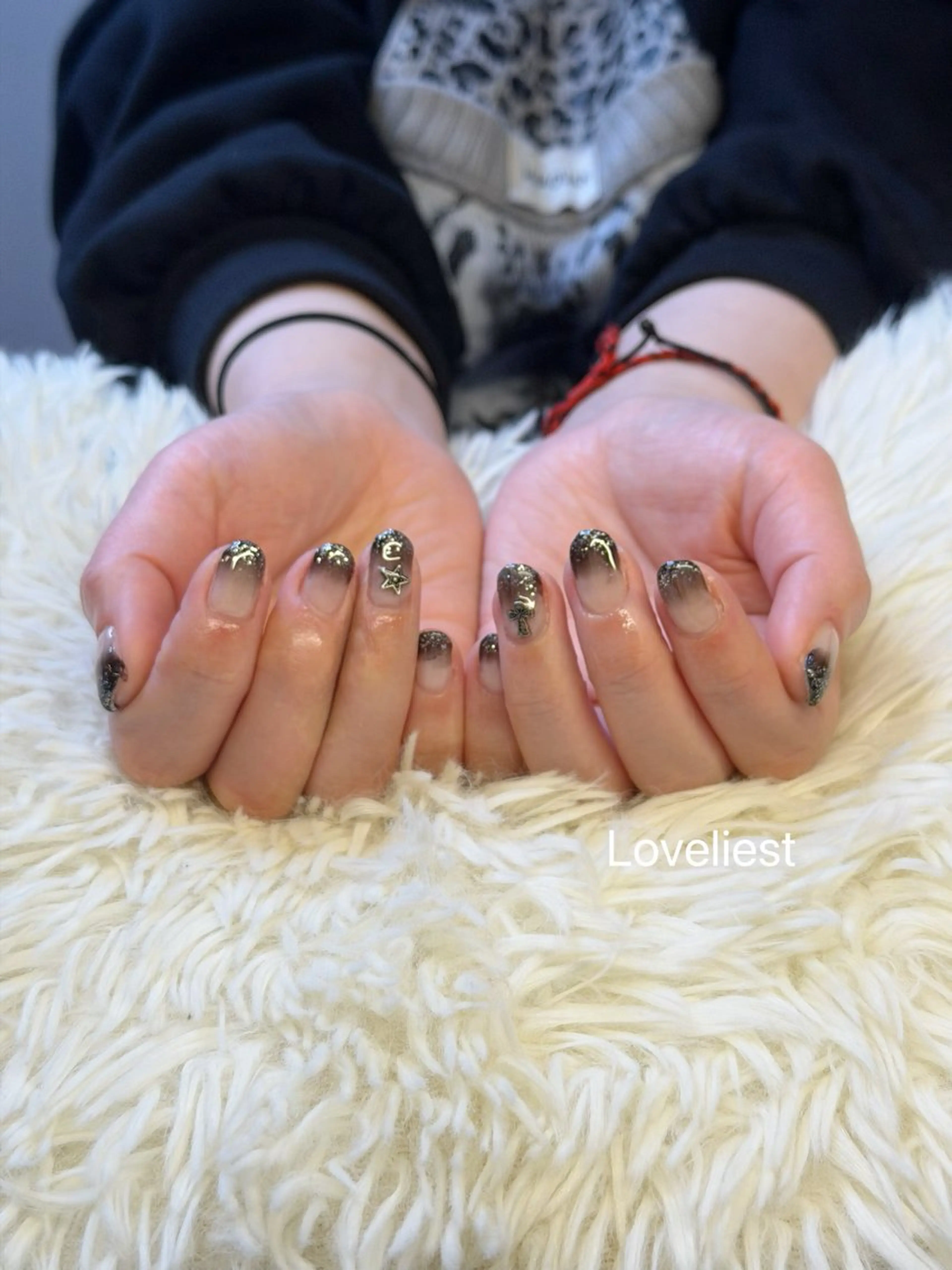 ネイル 須藤 紗彩のネイルデザイン