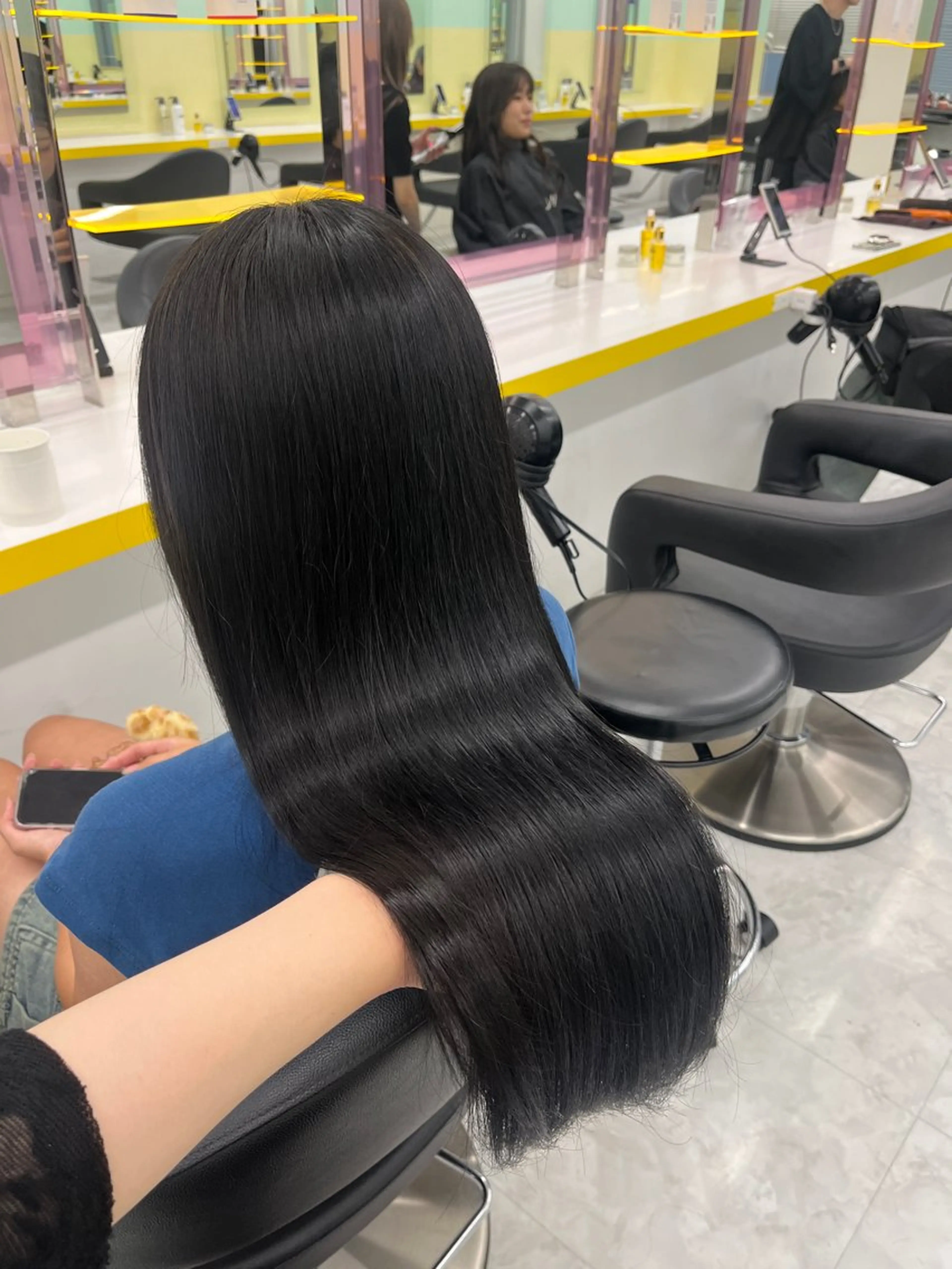 ロング カラー ヘアアレンジ 韓国風ヘア ヘアカラー トリートメント ヘアセット 🎀Girly艶髪カ ラー🎀Harukaのヘアスタイル