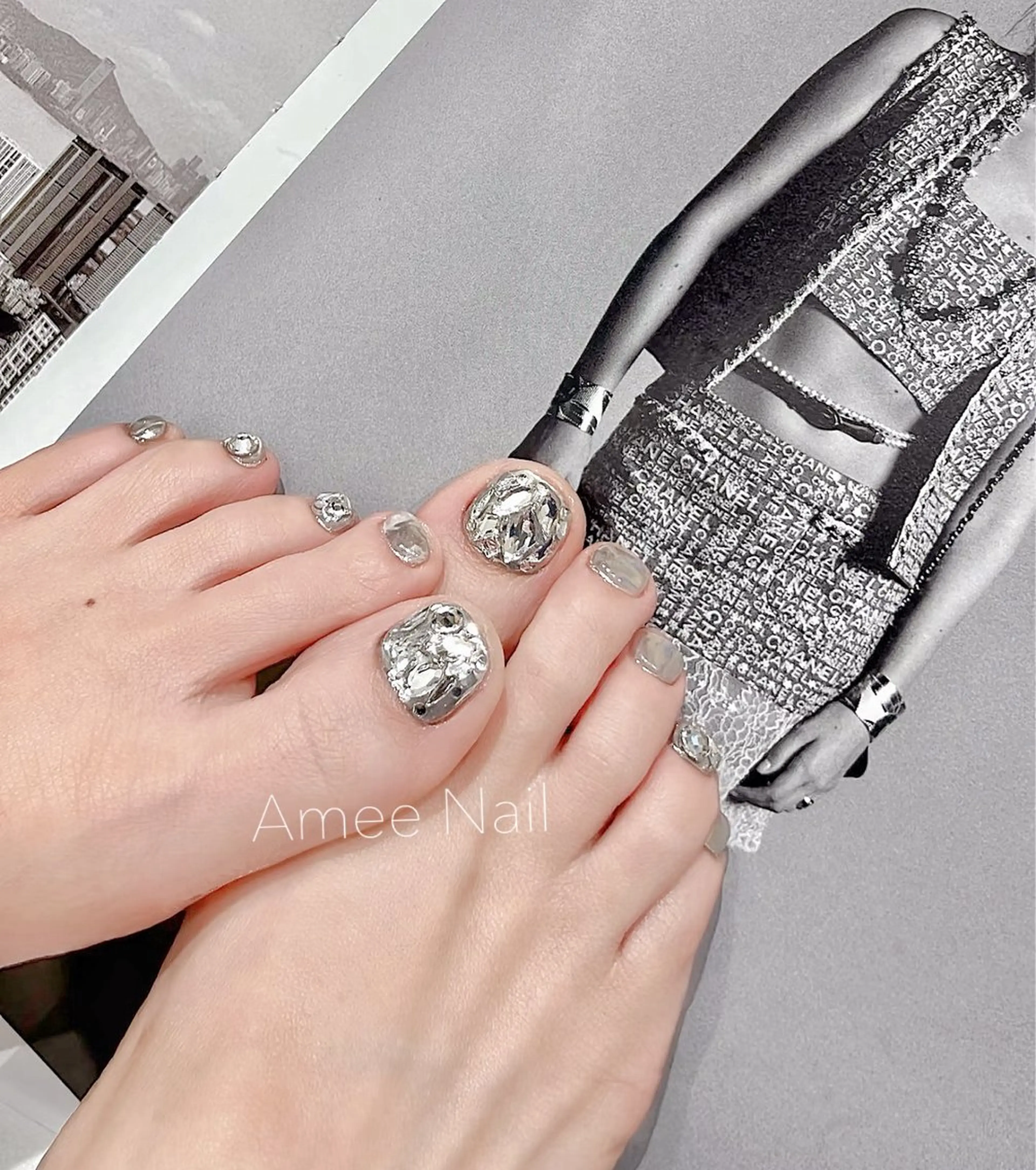 ネイル オーロラネイル クリアネイル フラッシュネイル ジェルネイル グラデーション フットネイル Amee Nail Salonのネイルデザイン