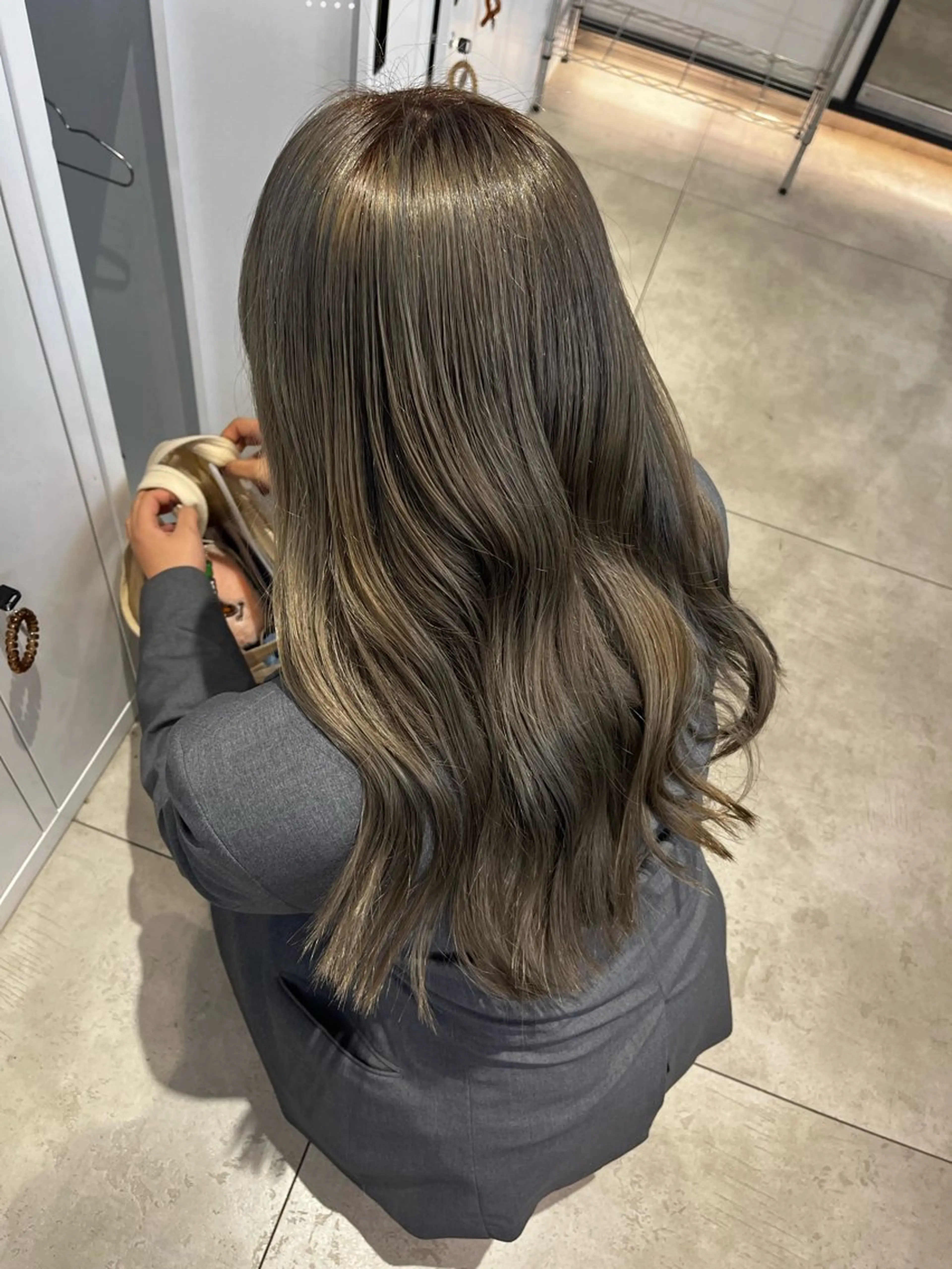 ロング カラー ヘアカラー メンズパーマ/ メッシュ📍ﾕﾘのヘアスタイル