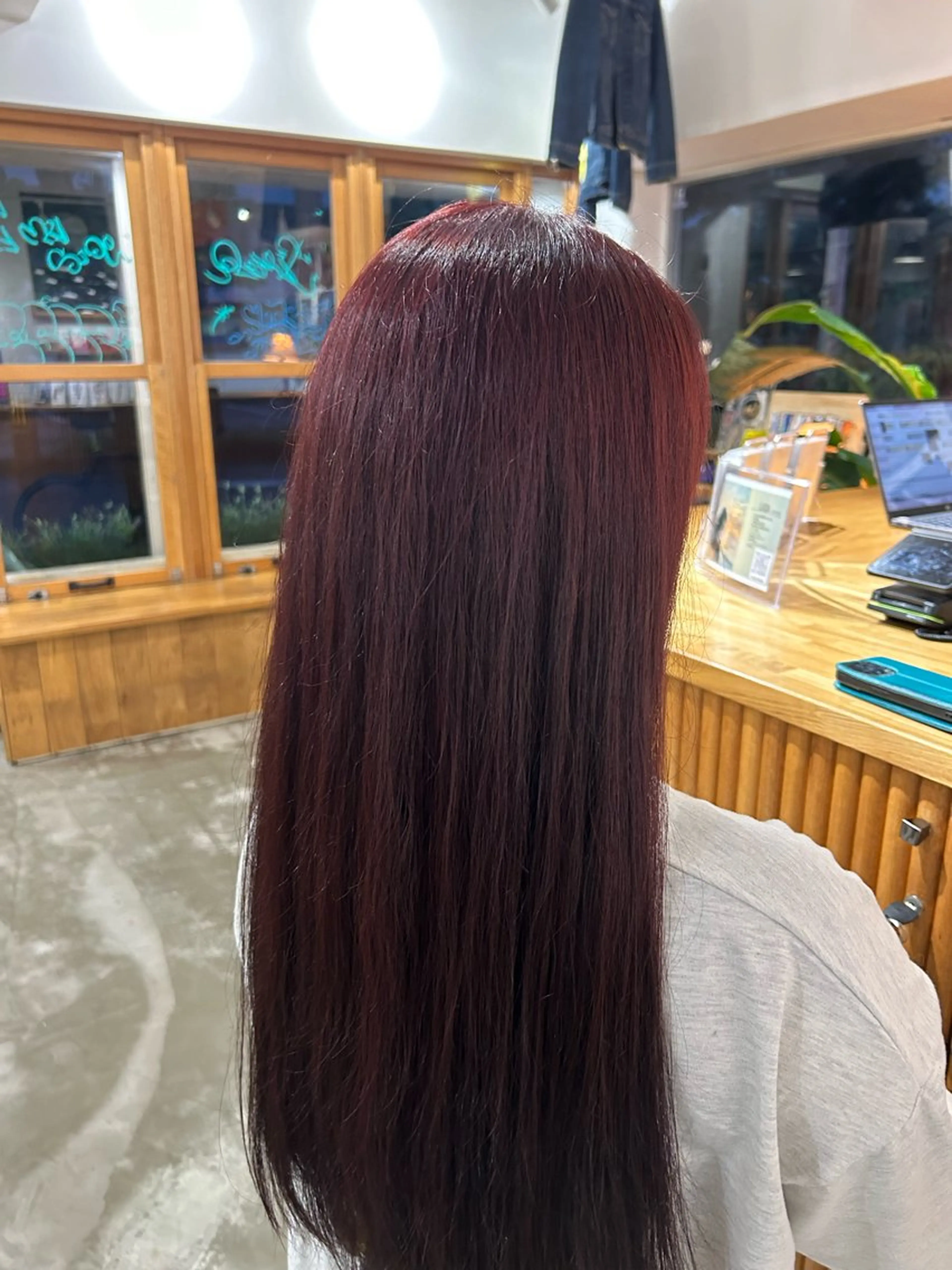 ロング カラー AOI✖️ BY MY SIDEのヘアスタイル