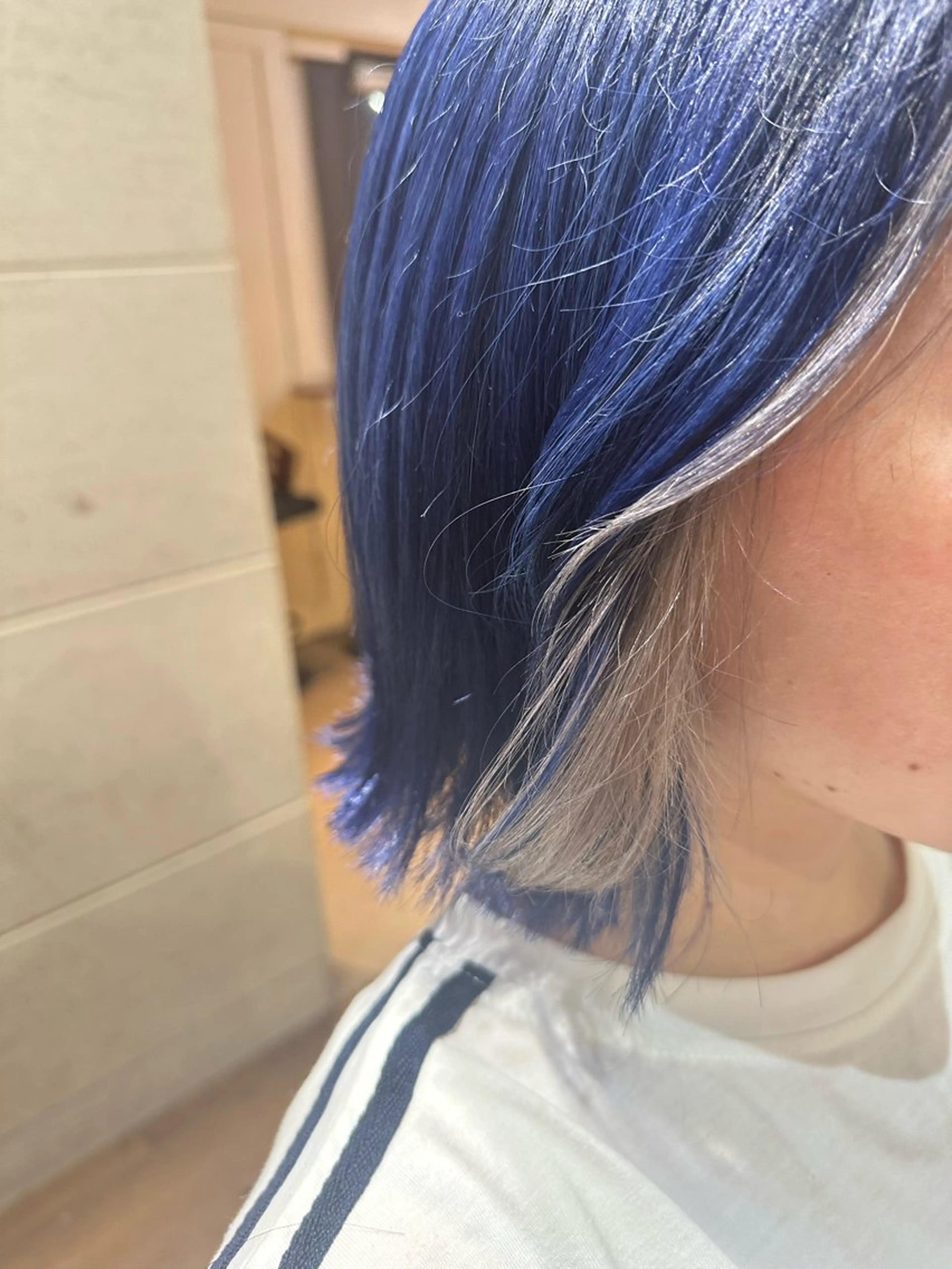 ショート カラー ミストバング デザインカラー  フェイスフレーミング グレージュ 顔周りカット カット ヘアカラー RINA .のヘアスタイル