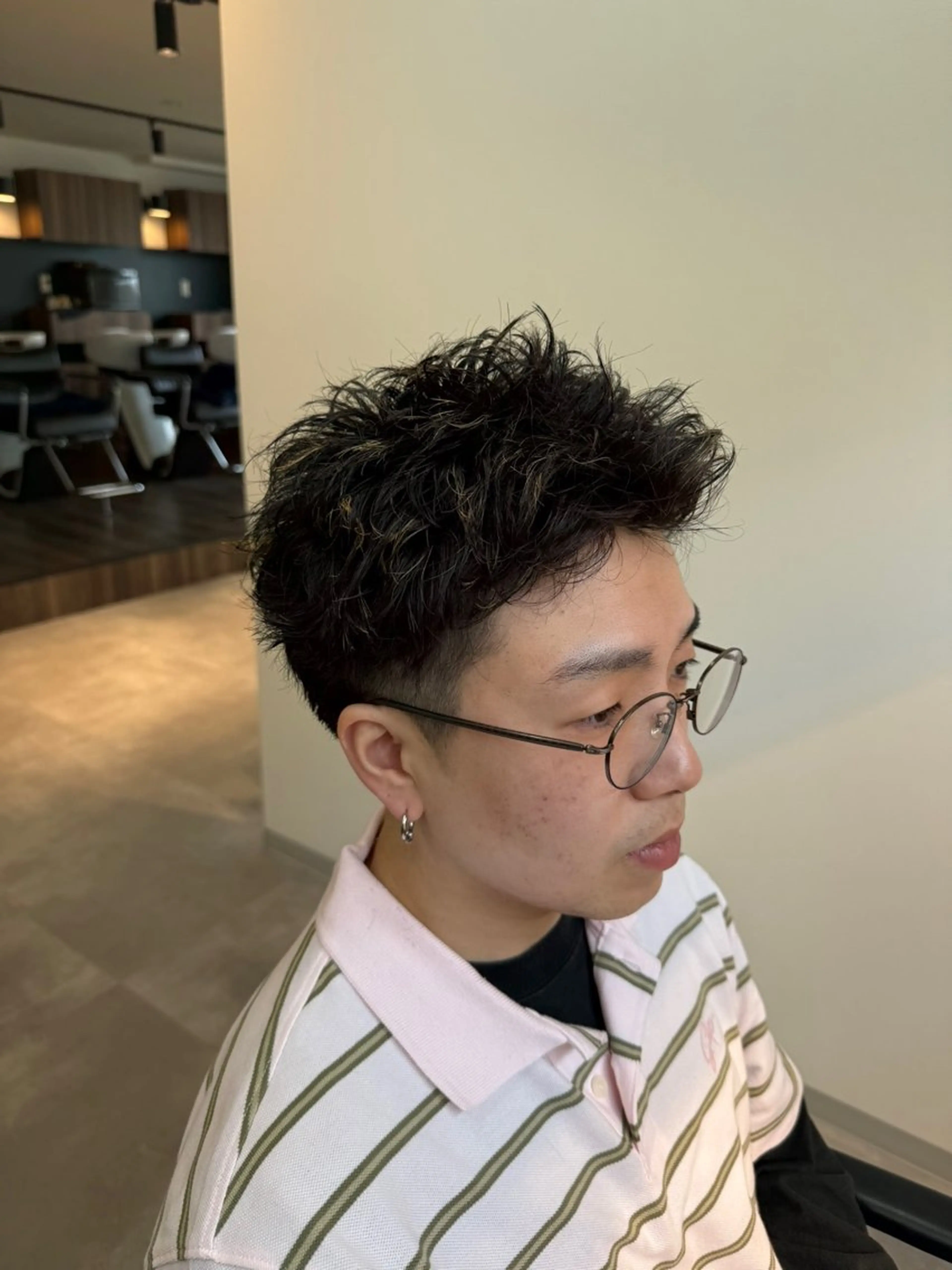 パーマ メンズ カット パーマ 韓国ヘア特化/ メンズパーマ/下田のヘアスタイル