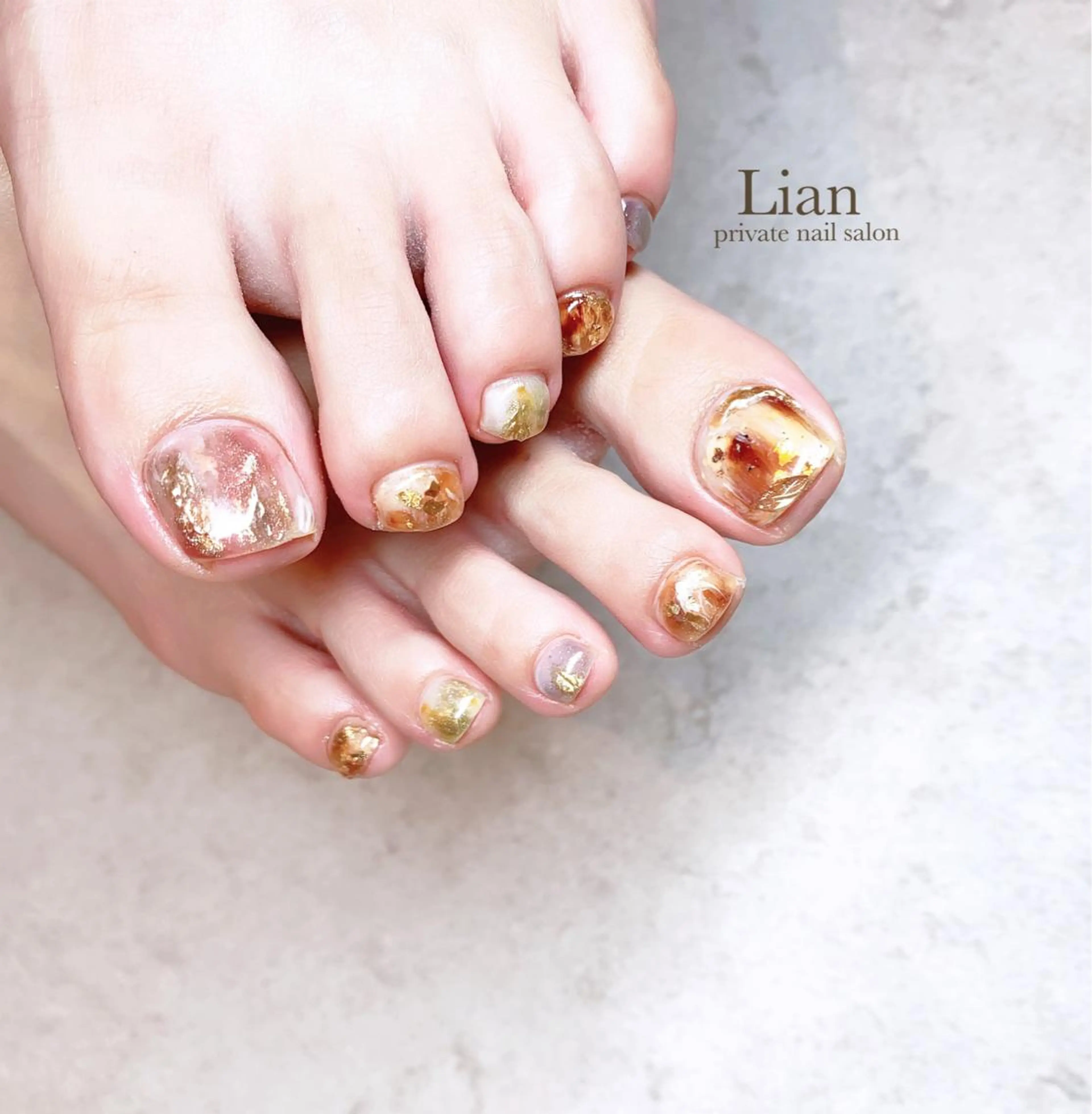 ネイル ブラウン フットネイル ミラーネイル ニュアンスネイル nailsalon Lenoaのネイルデザイン