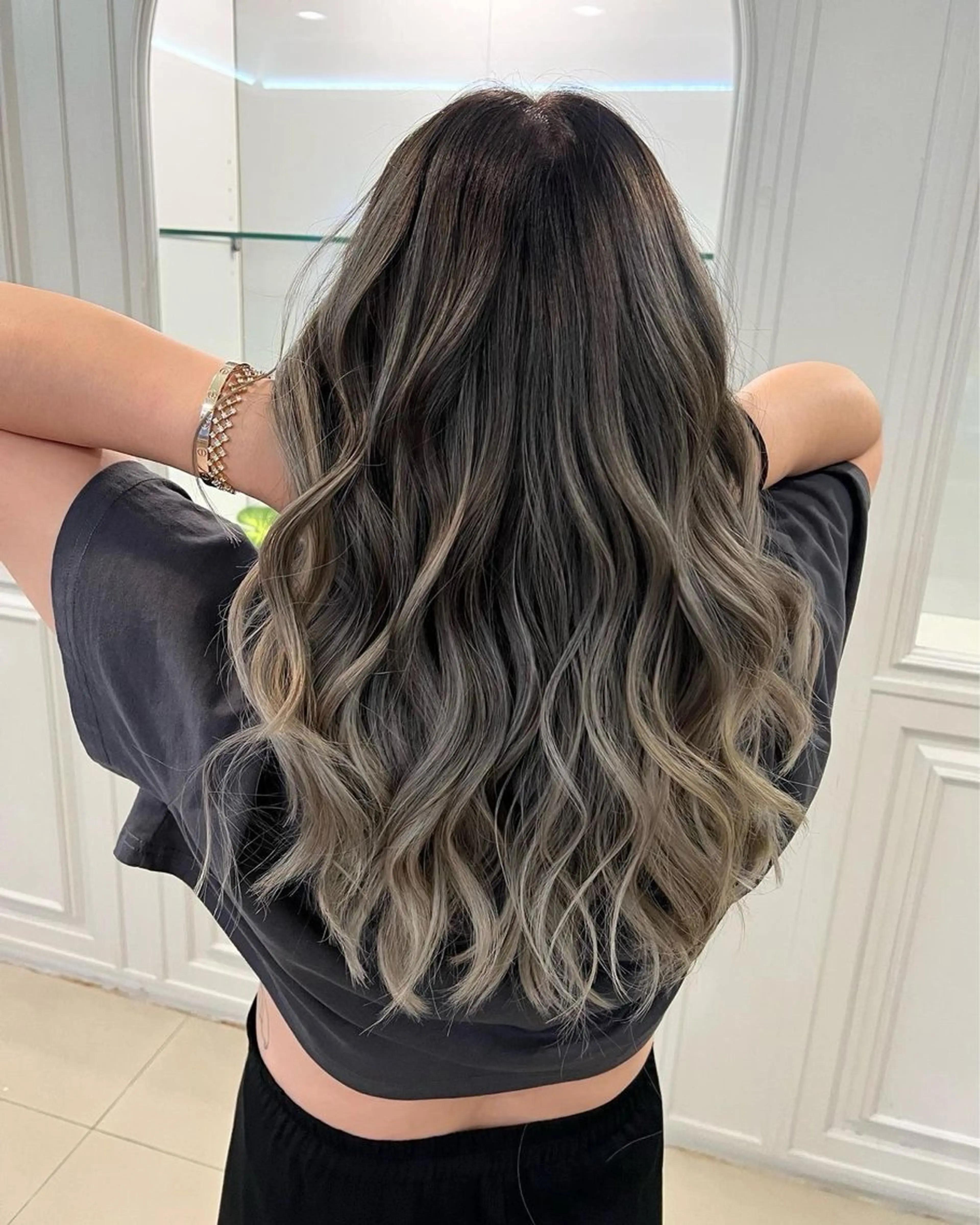 【日祝 夜限定】🪄🎀バレイヤージュ🎀🪄の写真