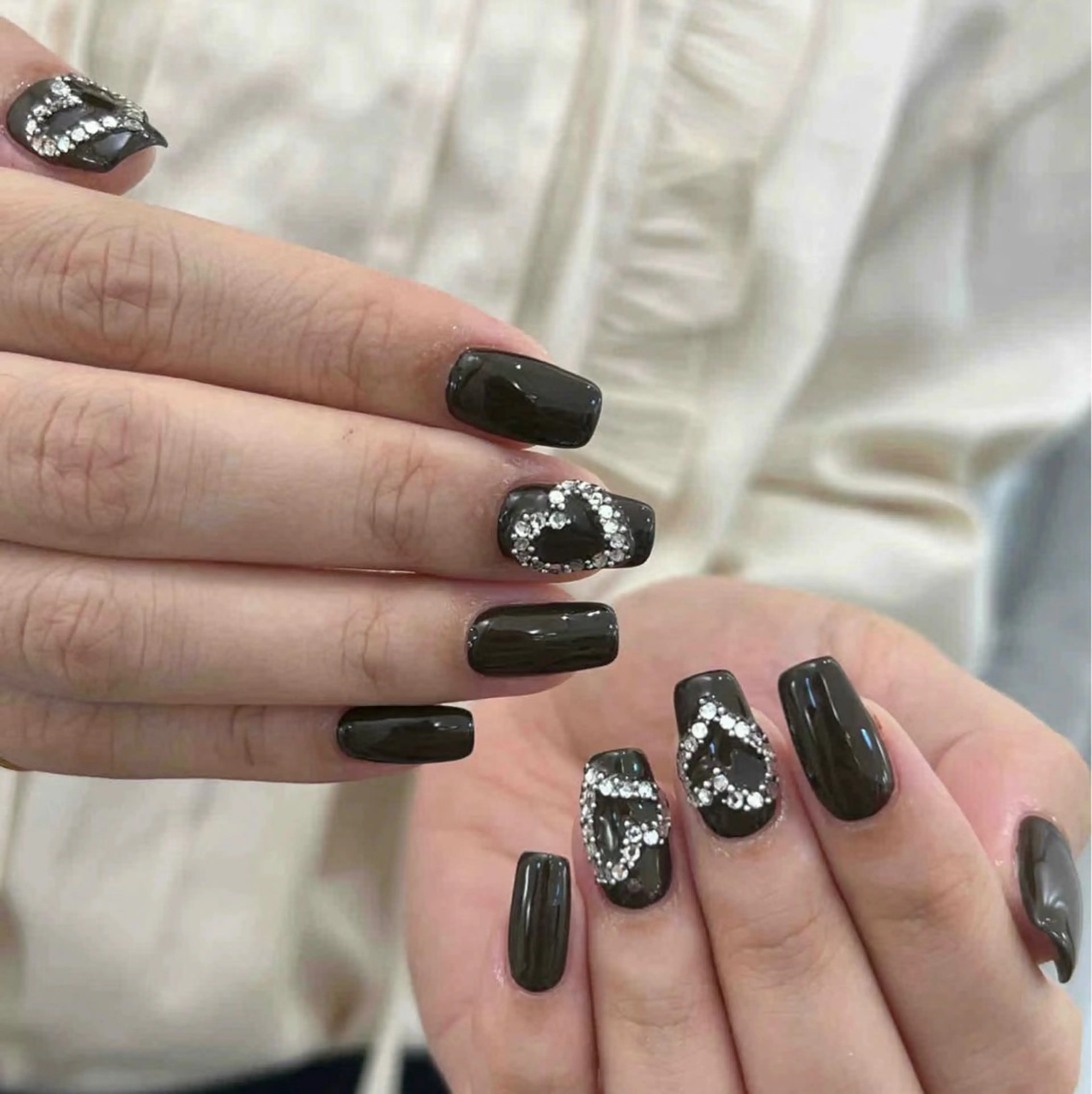 ネイル ハンドネイル ハンドケア 🍑 momo_nailのネイルデザイン