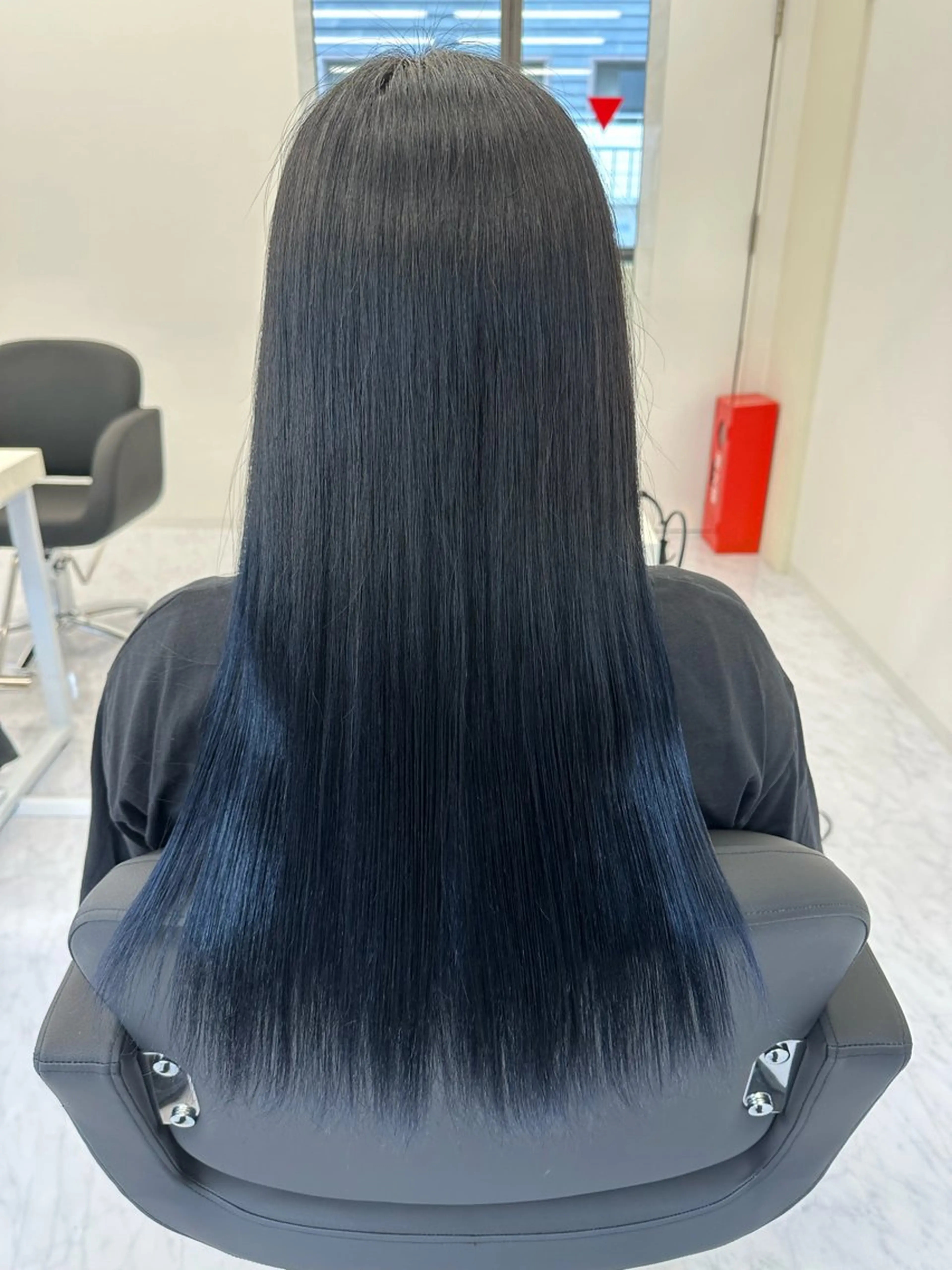 カラー 岡部 琉斗のヘアスタイル