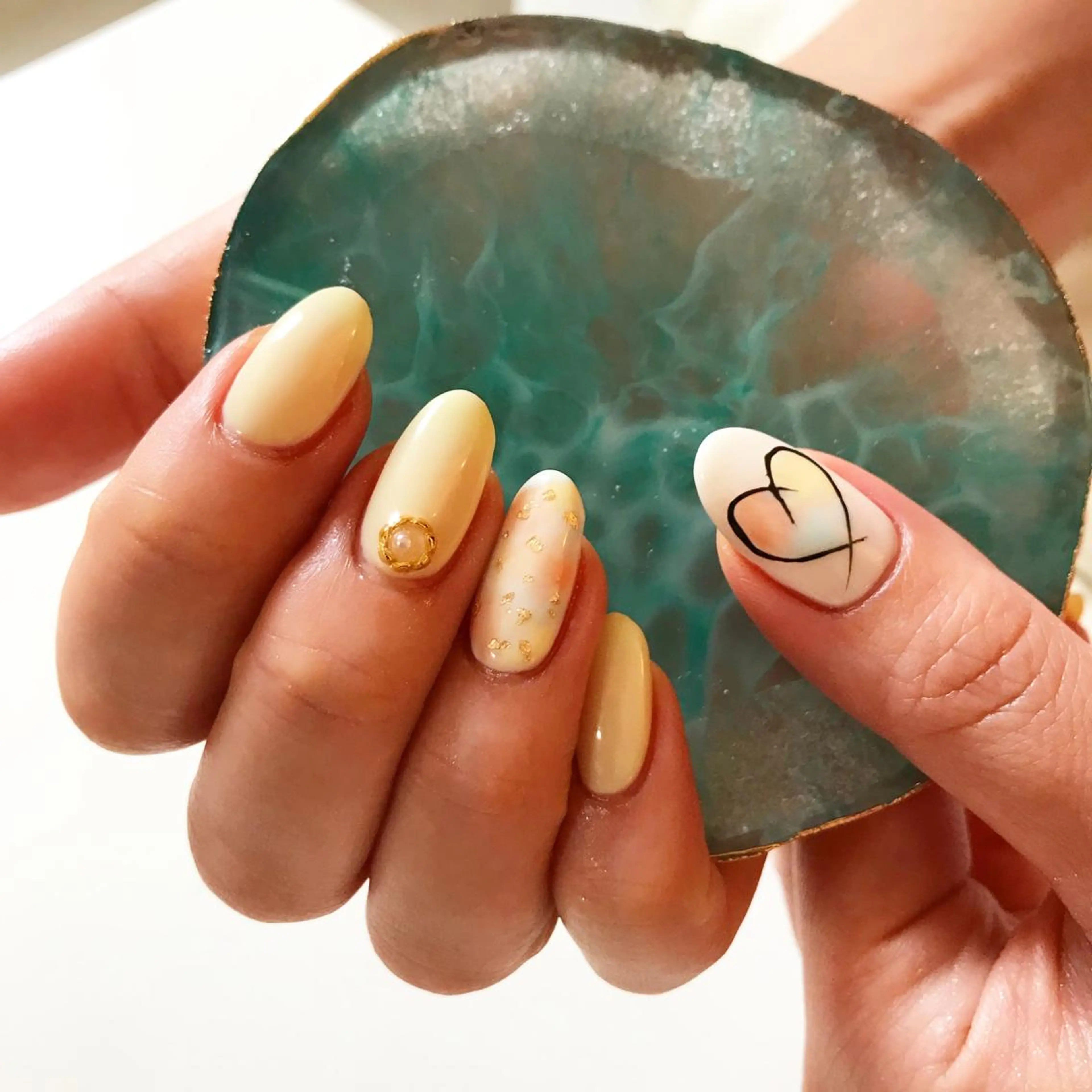 ネイル ハンドネイル nail salon ily 武蔵新城のネイルデザイン