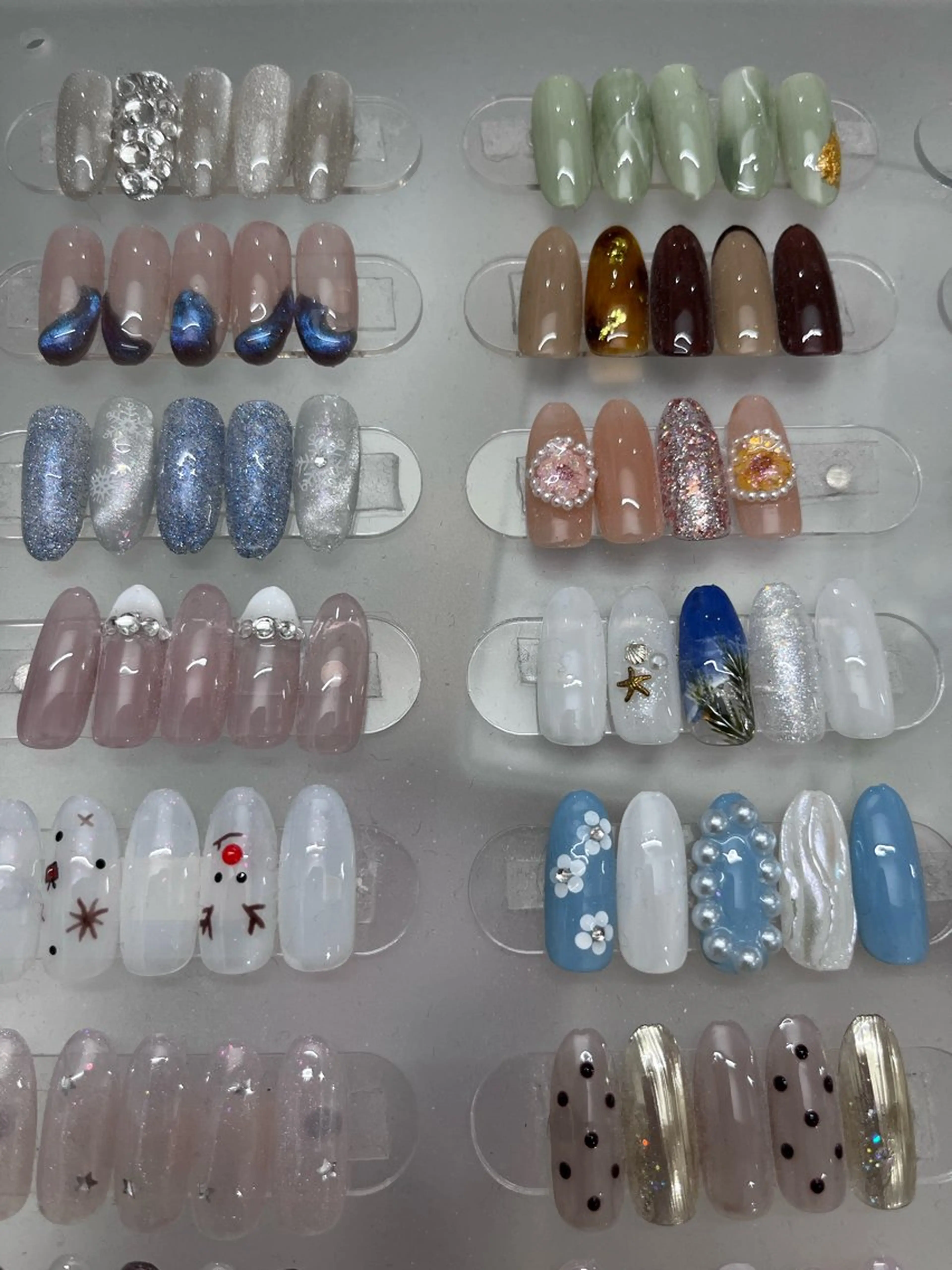 ネイル ハンドネイル MoonNail ユリ🌸のネイルデザイン