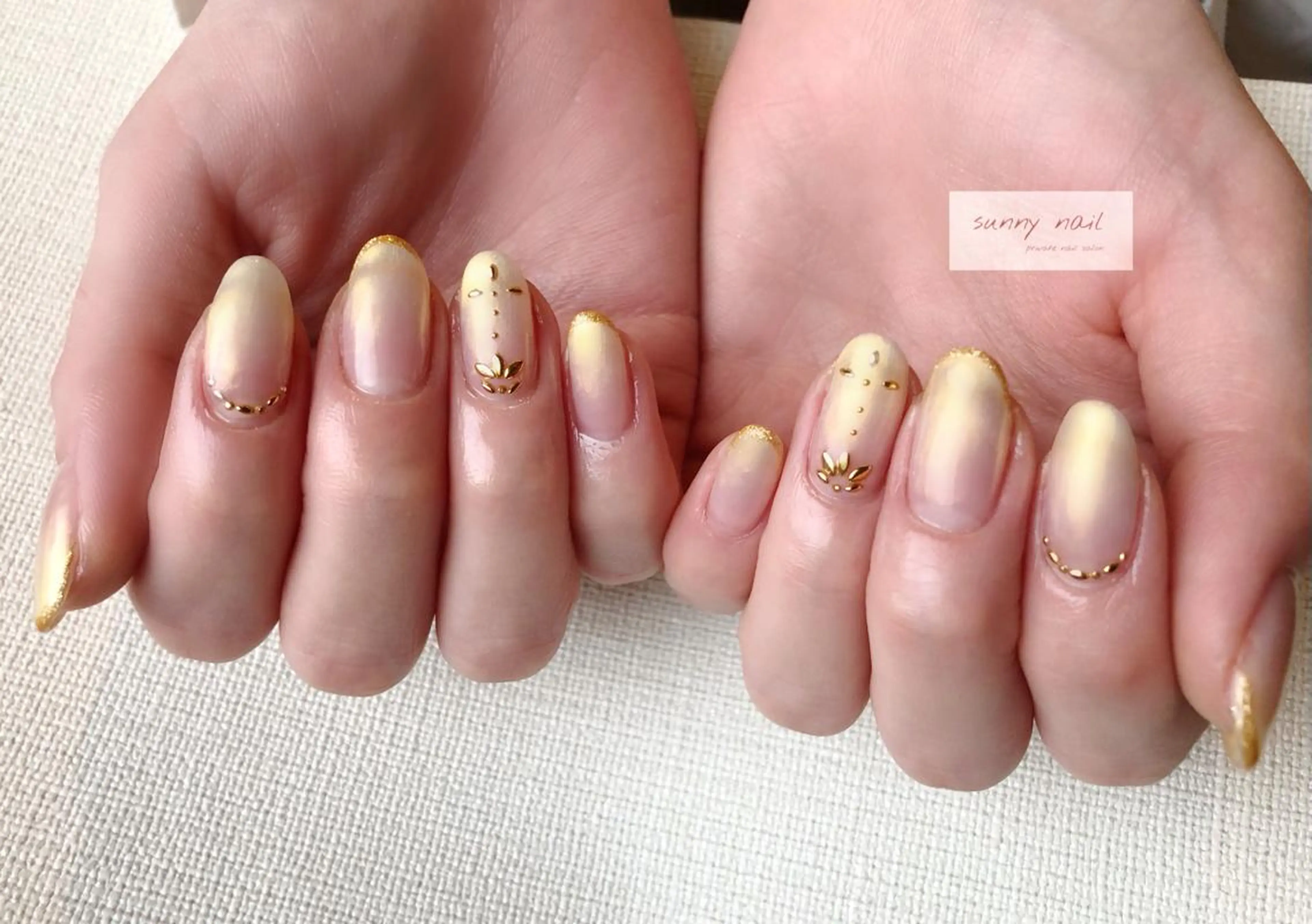 ネイル アートネイル オーロラネイル カジュアル ジェルネイル グラデーション sunny nailのネイルデザイン