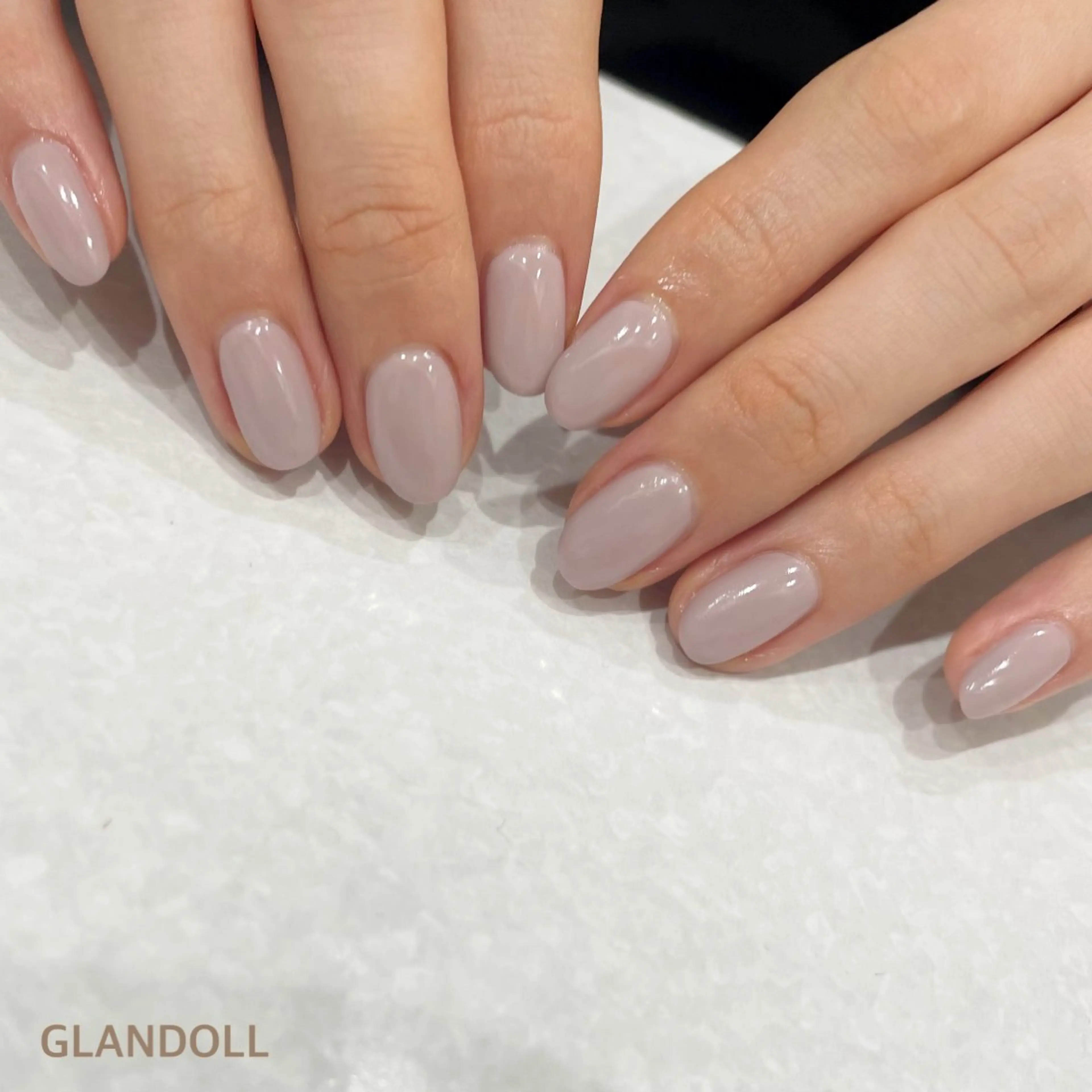 ネイル ワンカラーネイル ハンドネイル GLANDOLL YURIのネイルデザイン