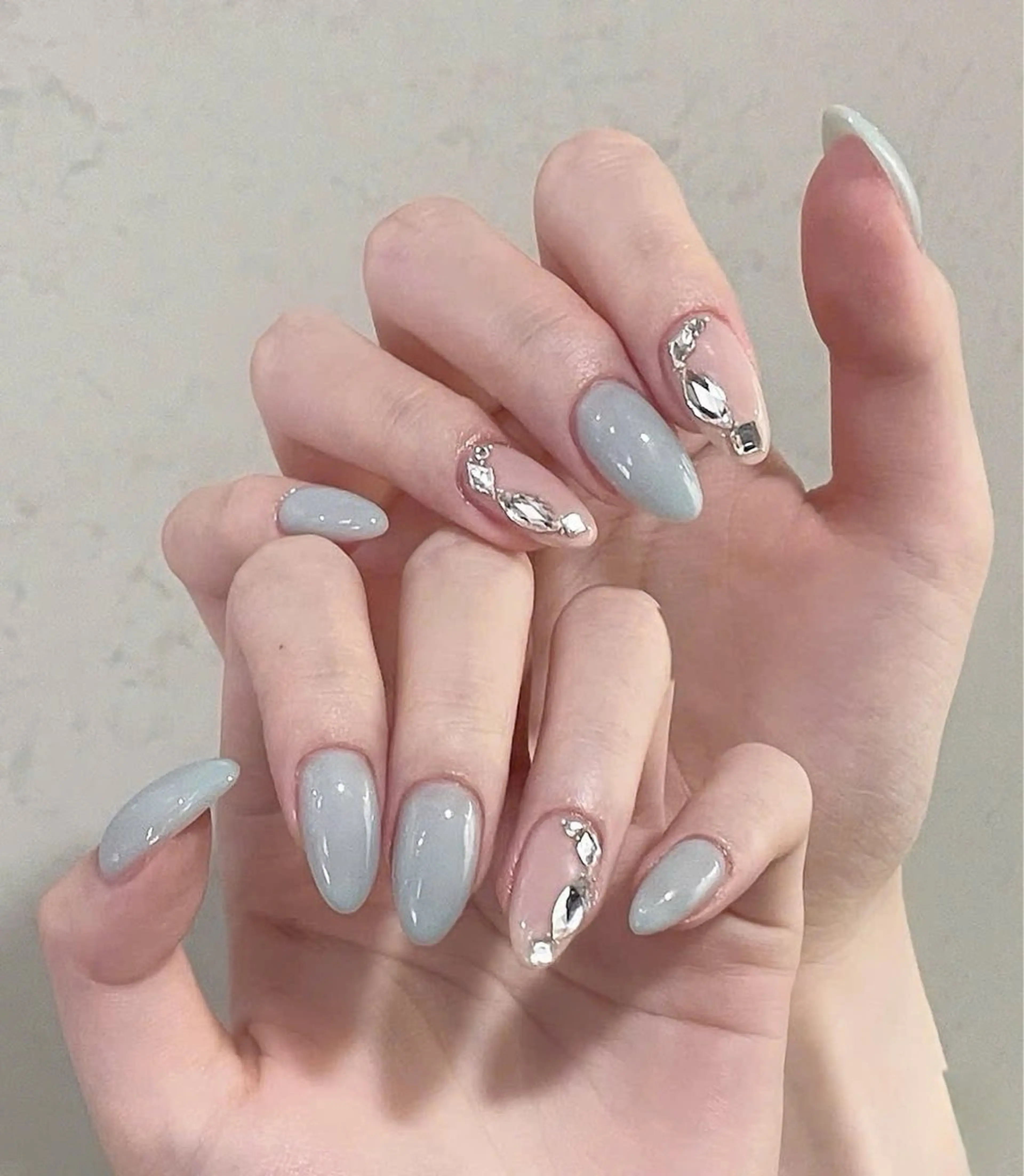 ネイル キラキラネイル マグネットネイル ぷっくりネイル 春ネイル ワンホンネイル ハンドネイル Candy Nailのネイルデザイン