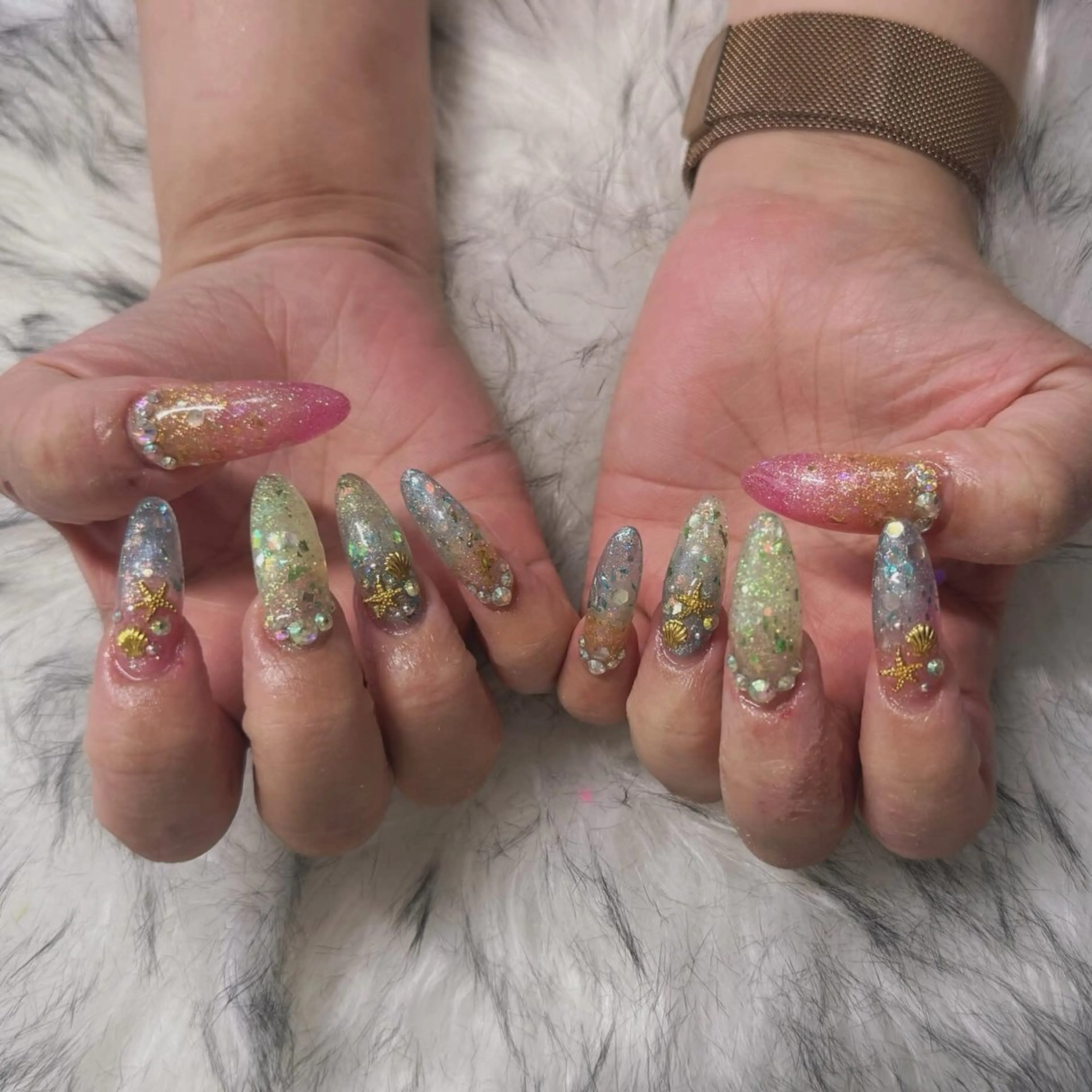 ロング ハンドネイル mao .のネイルデザイン