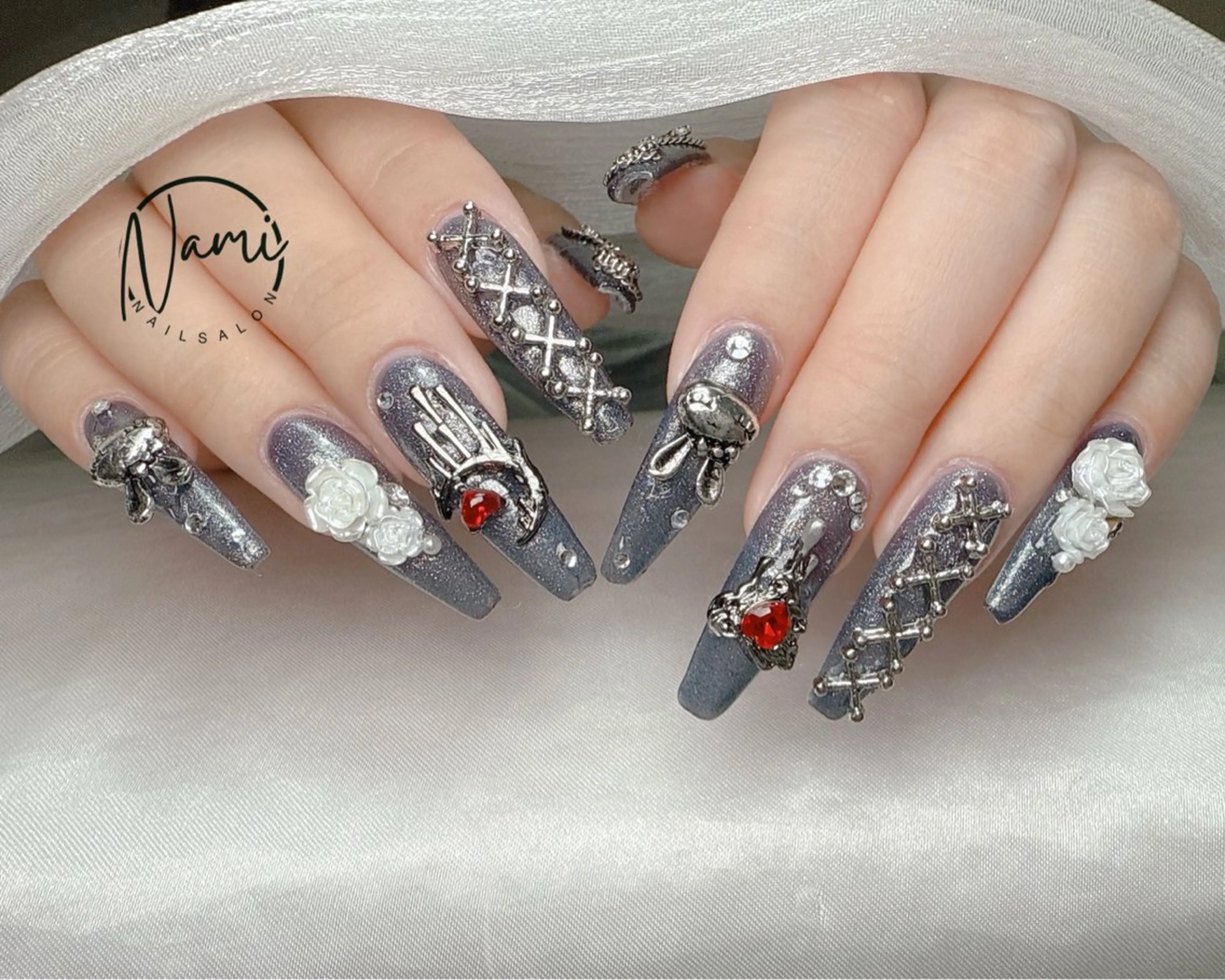 ネイル 長さ出し ガーリー 韓国ネイル ロングネイル 持ち込み Nami nail salonのネイルデザイン