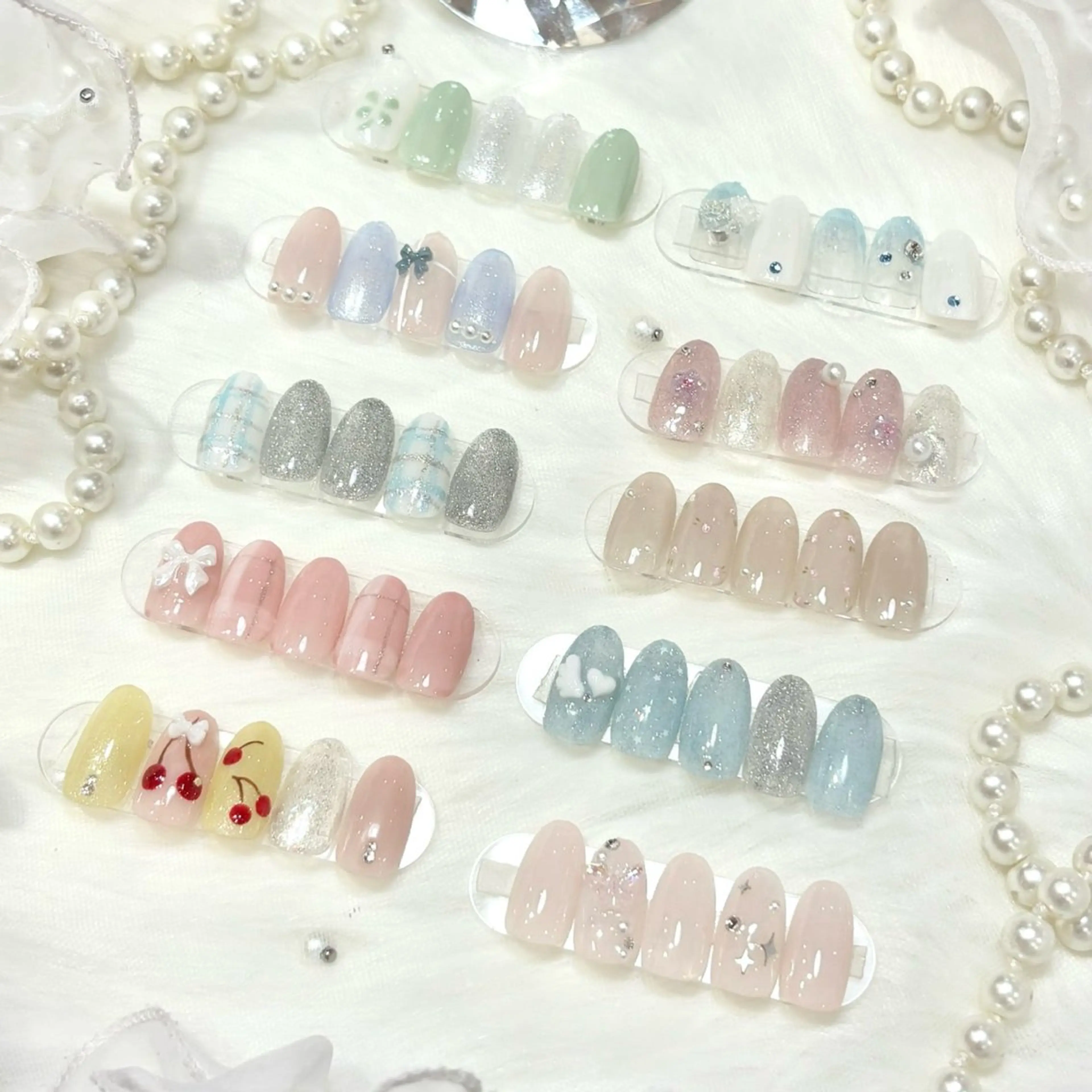 ネイル ブルー ニュアンスネイル ハンドネイル WISTERIA nahoのネイルデザイン