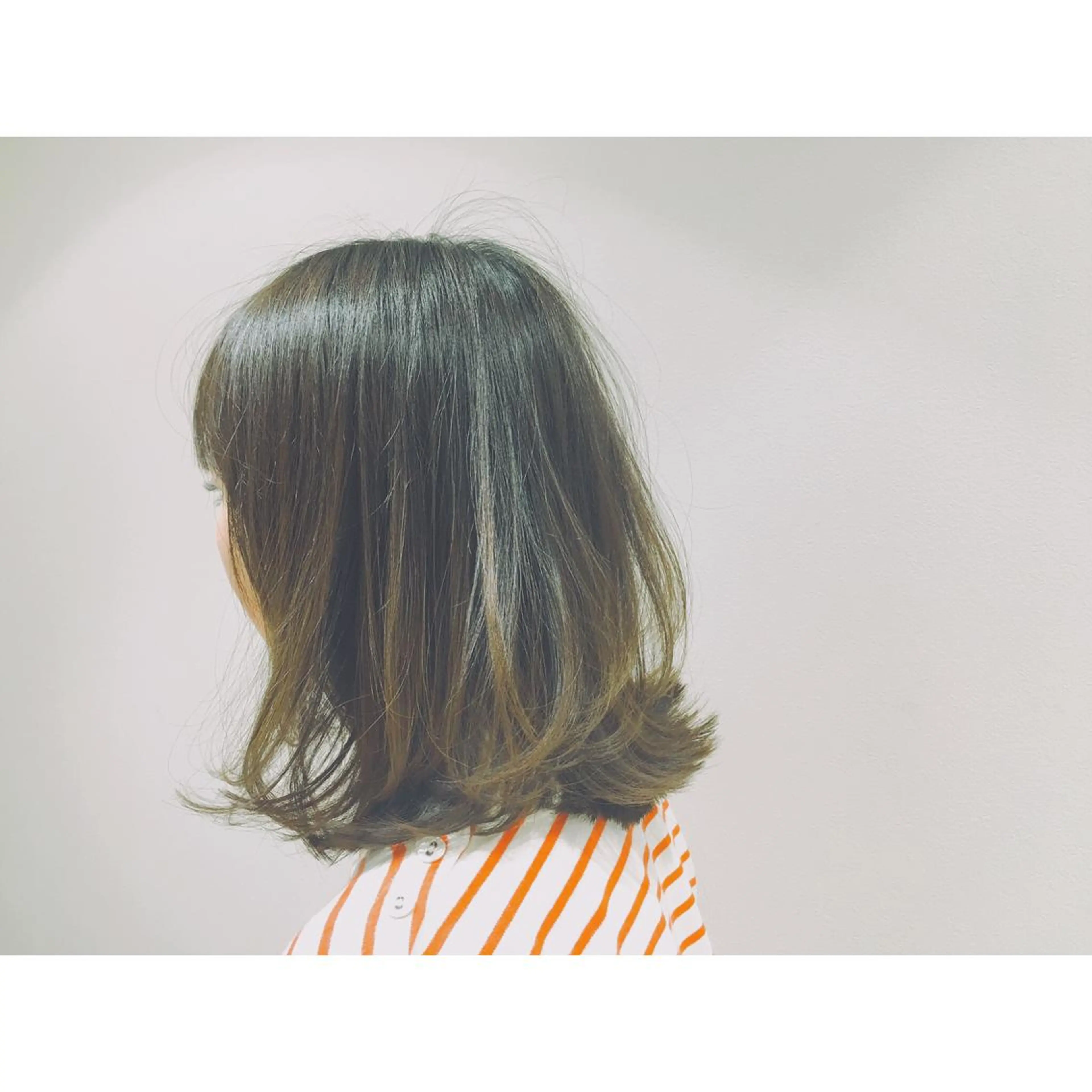 ミディアム かねやす ゆなのヘアスタイル