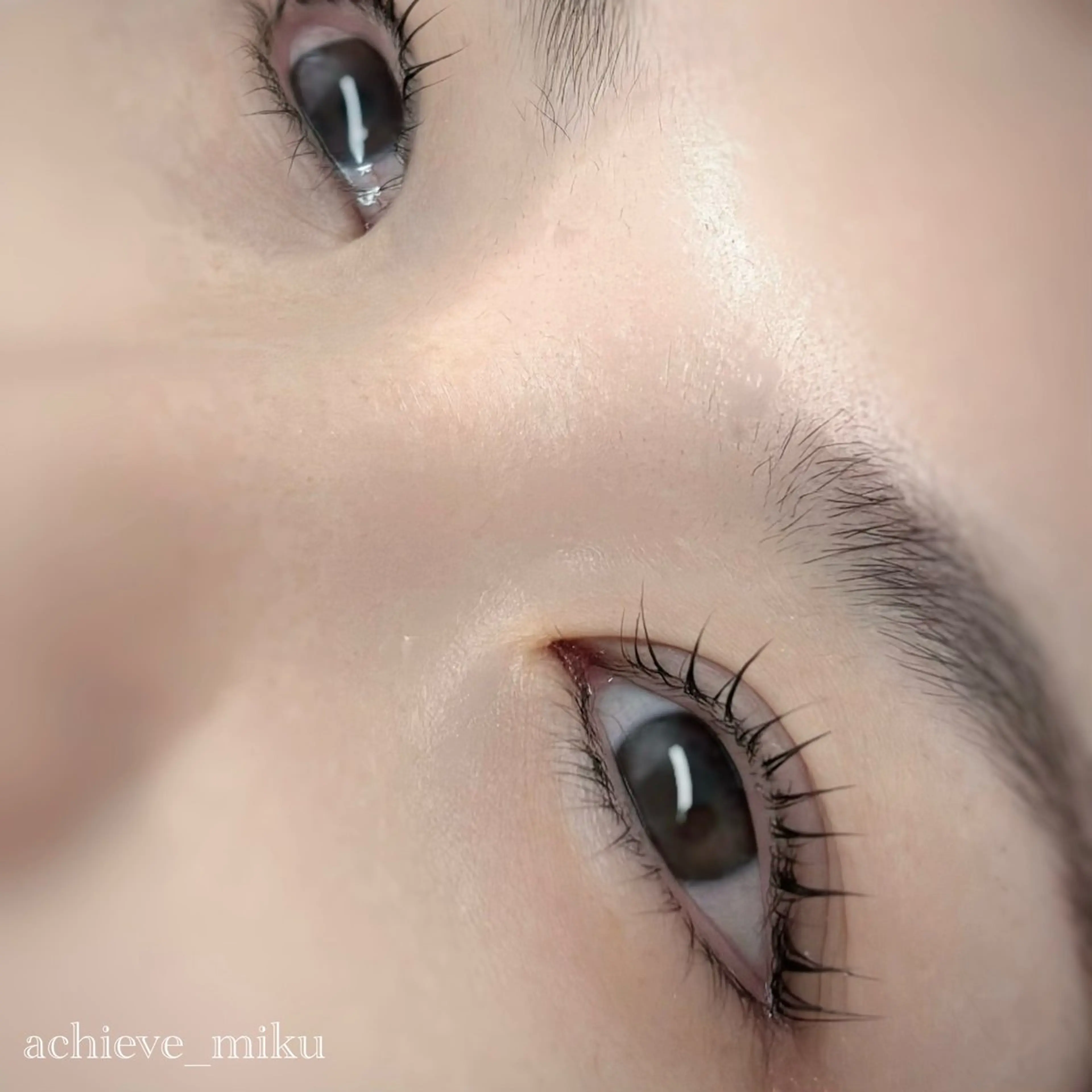 上まつ毛パーマorパリジェンヌ(上下の場合＋¥800)の写真