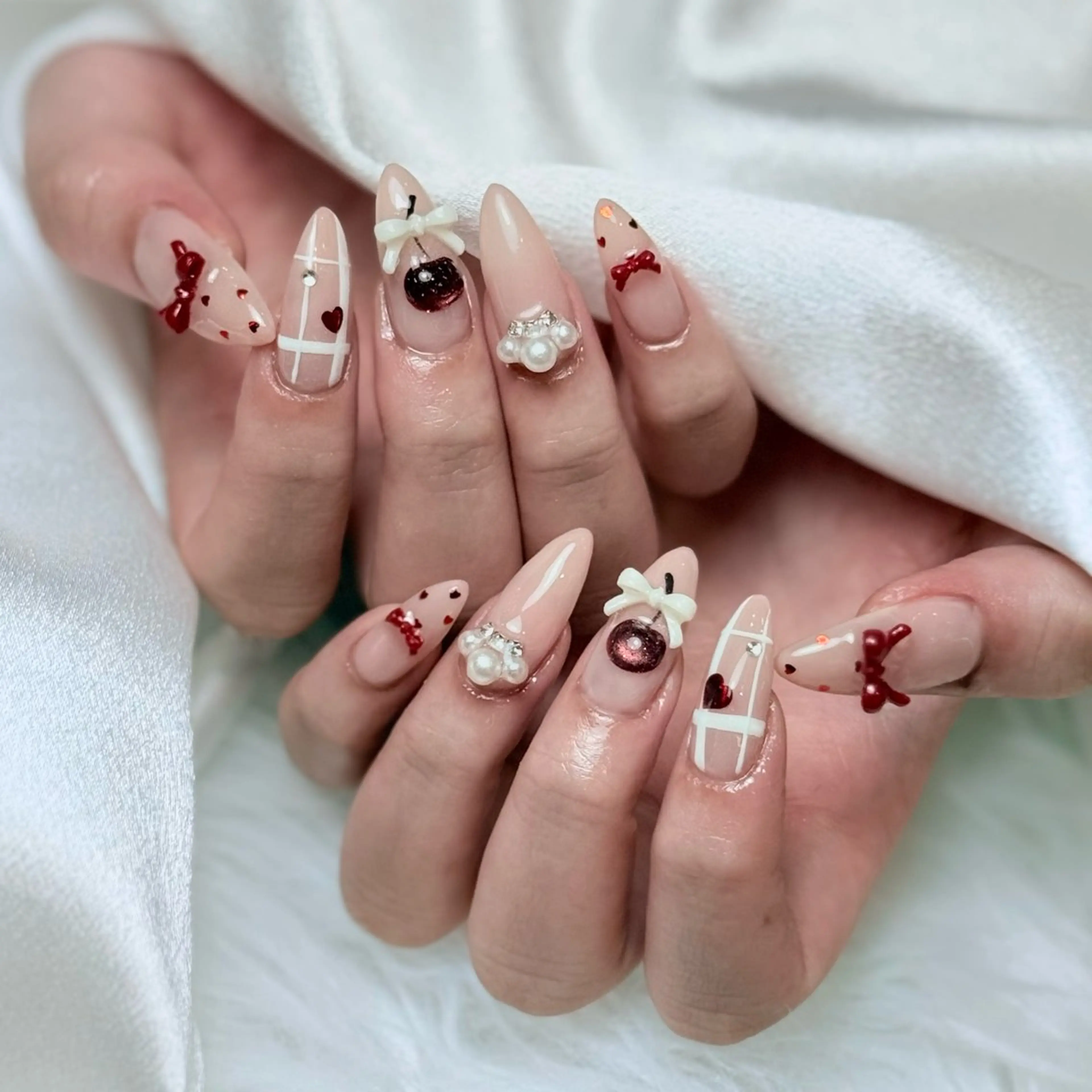 ミディアム るな ラヴェニアのネイルデザイン