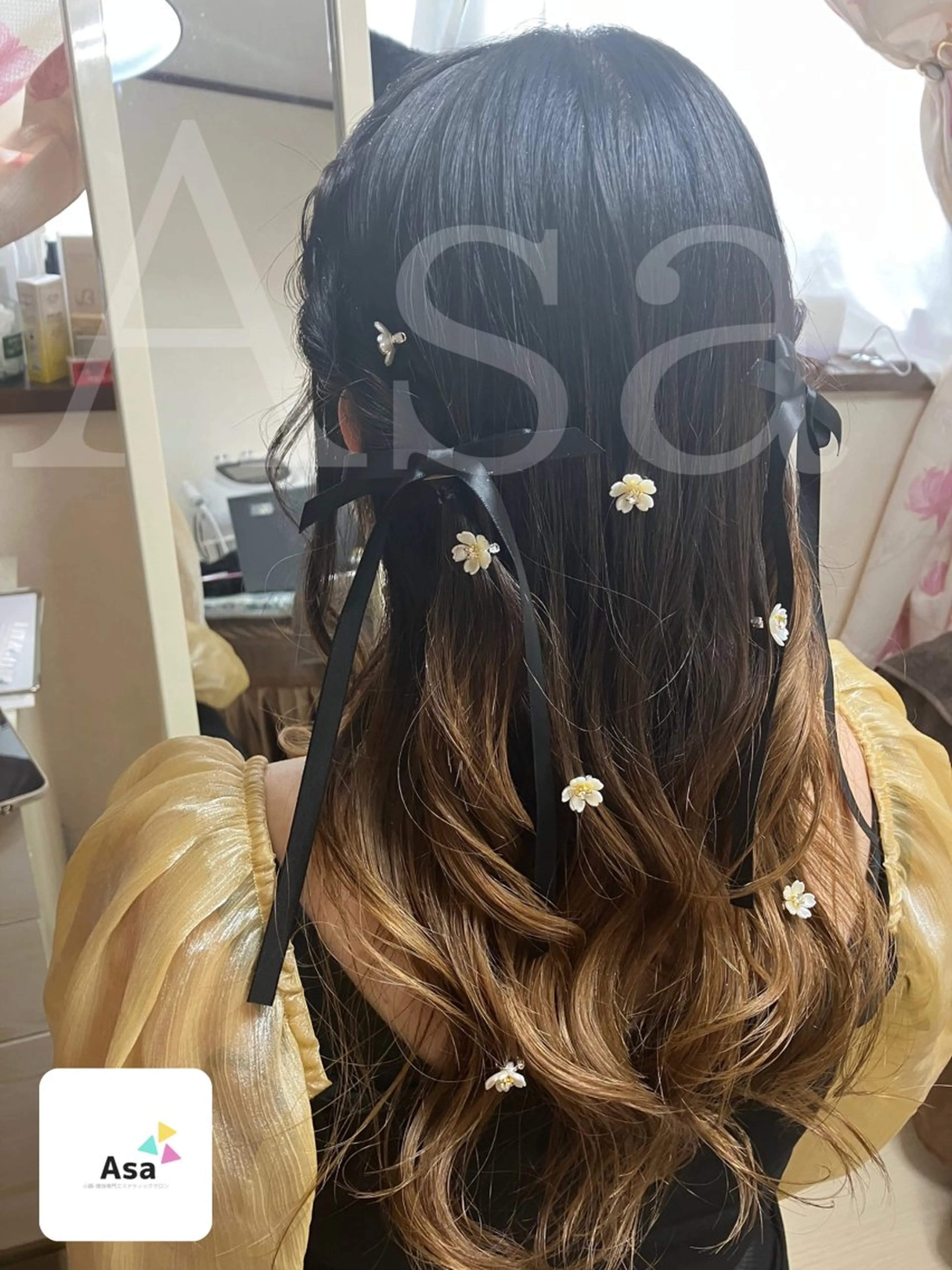 ロング ヘアアレンジ 岩田 朝美の眉毛・アイブロウイメージ