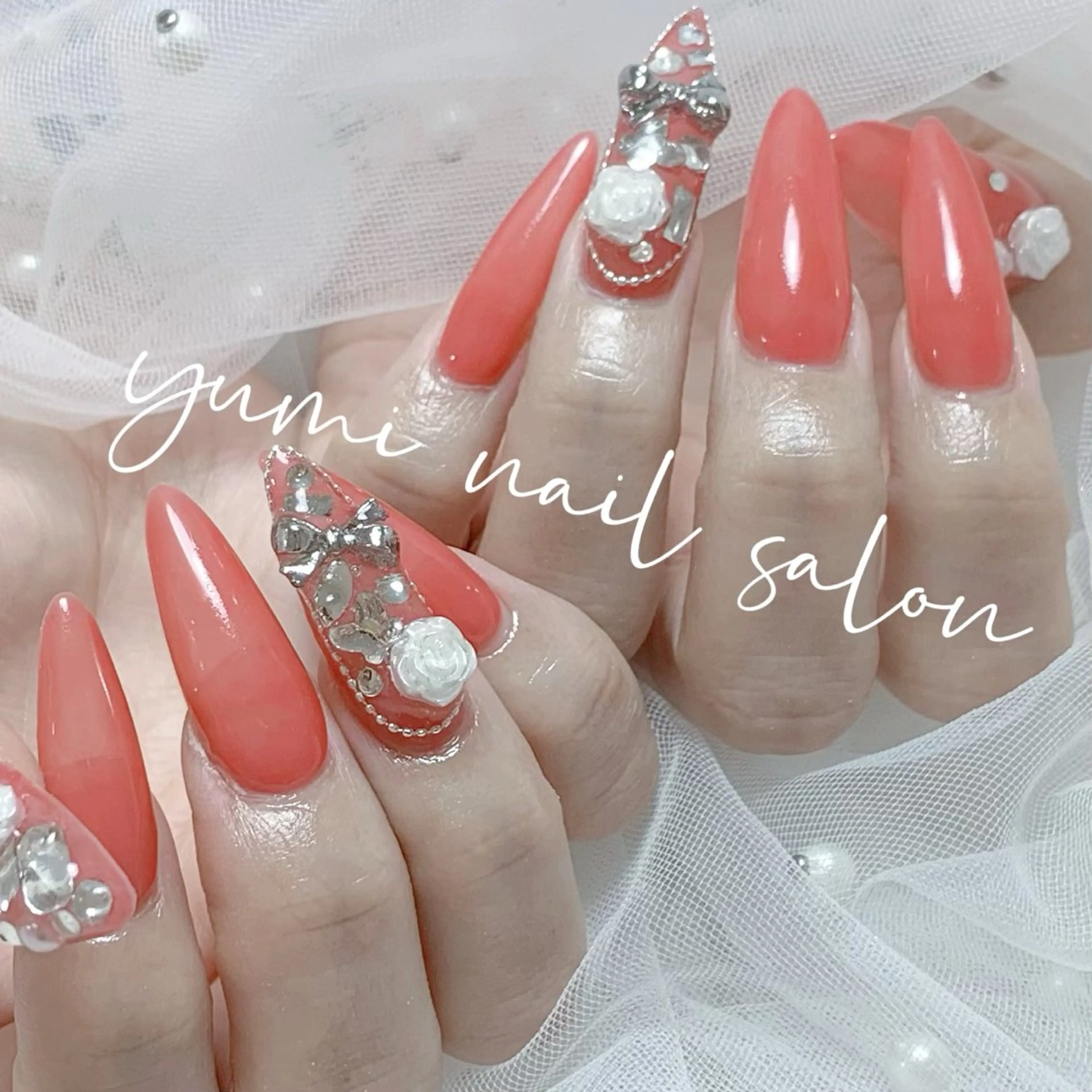 ネイル shineジェル& チップ長さだしのネイルデザイン