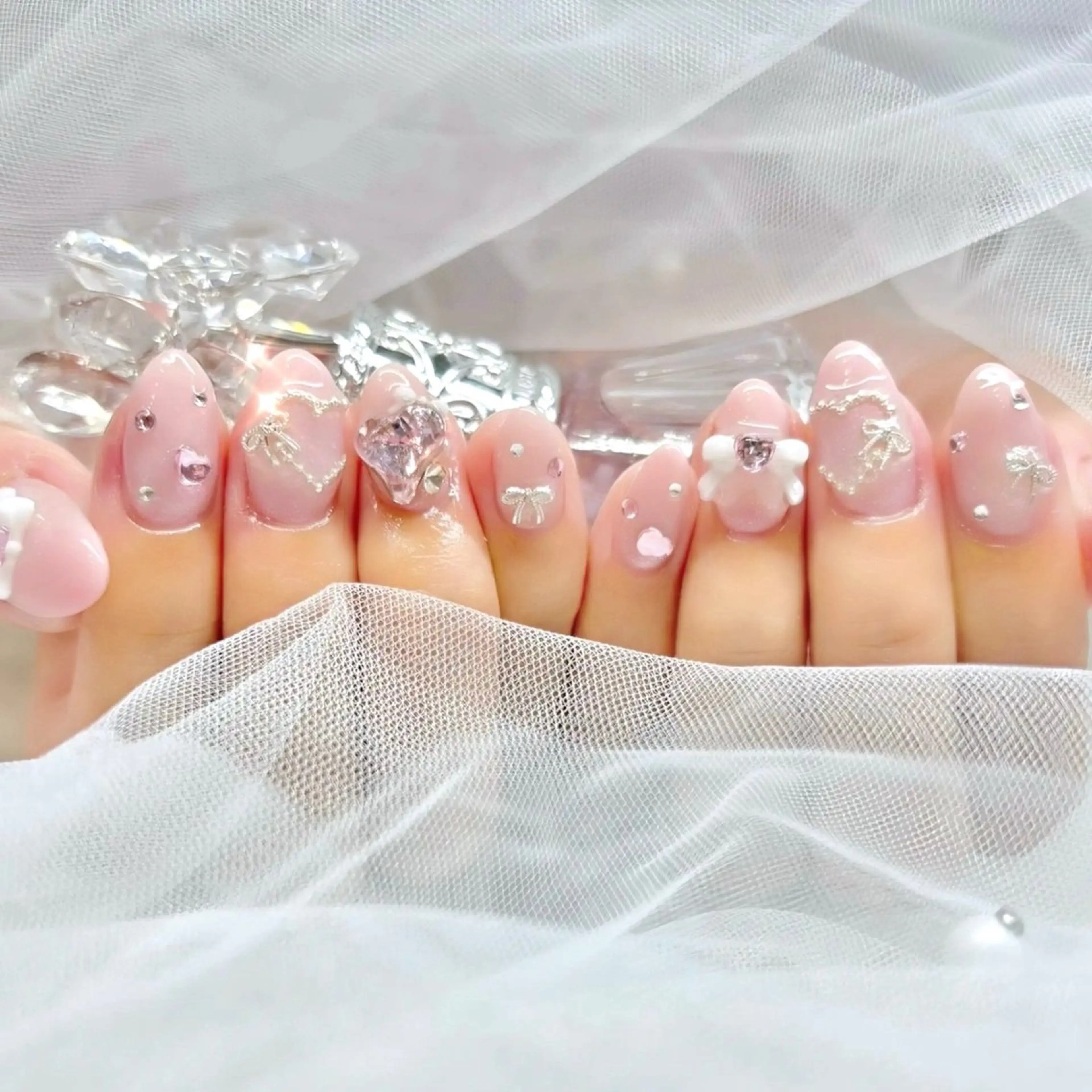 ネイル ハンドネイル TiTi pomme akaneのネイルデザイン