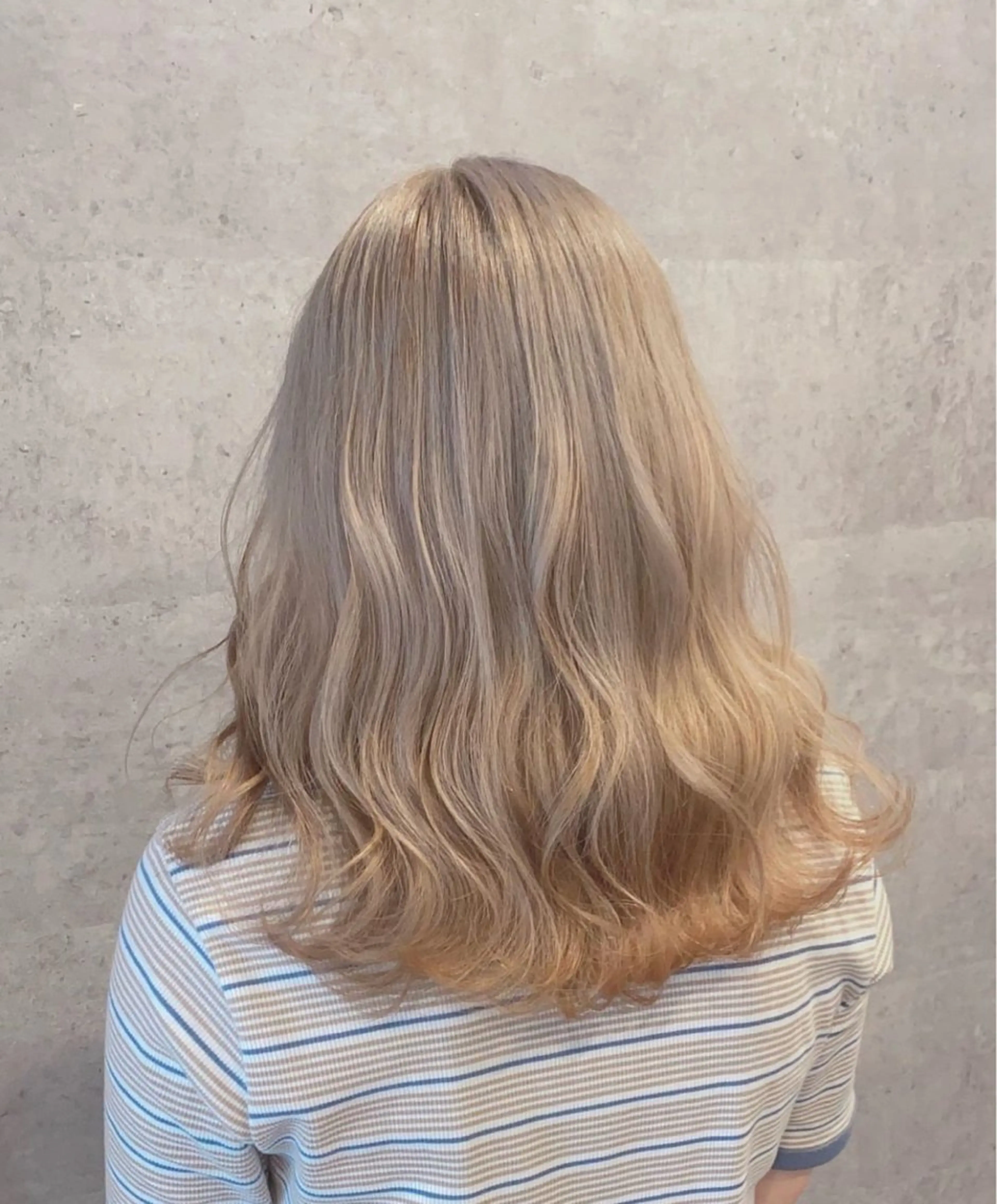 セミロング レイヤー/垢抜け/ TAISHIのヘアスタイル