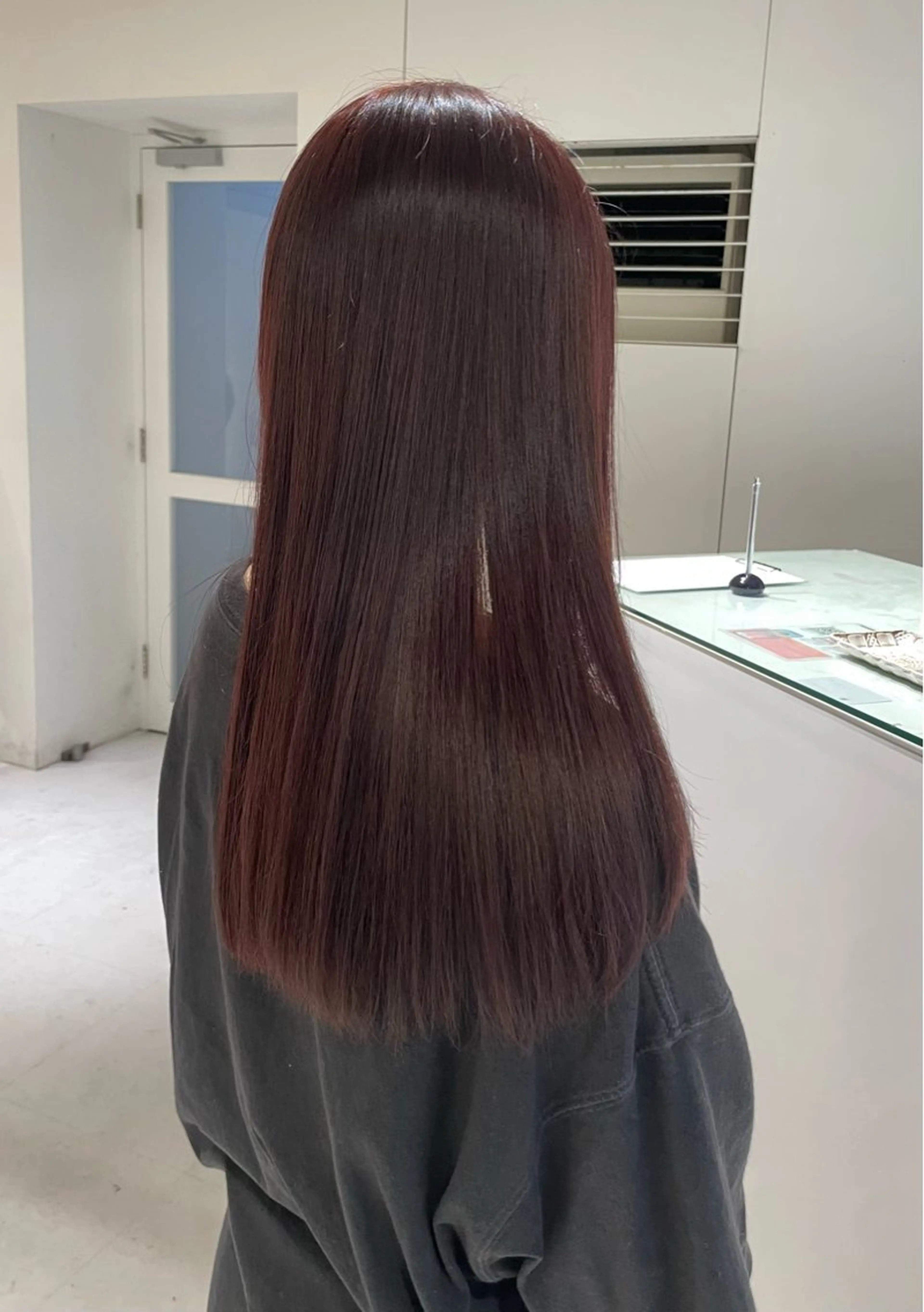 セミロング カラー カット ヘアカラー loely 💞miyuのヘアスタイル