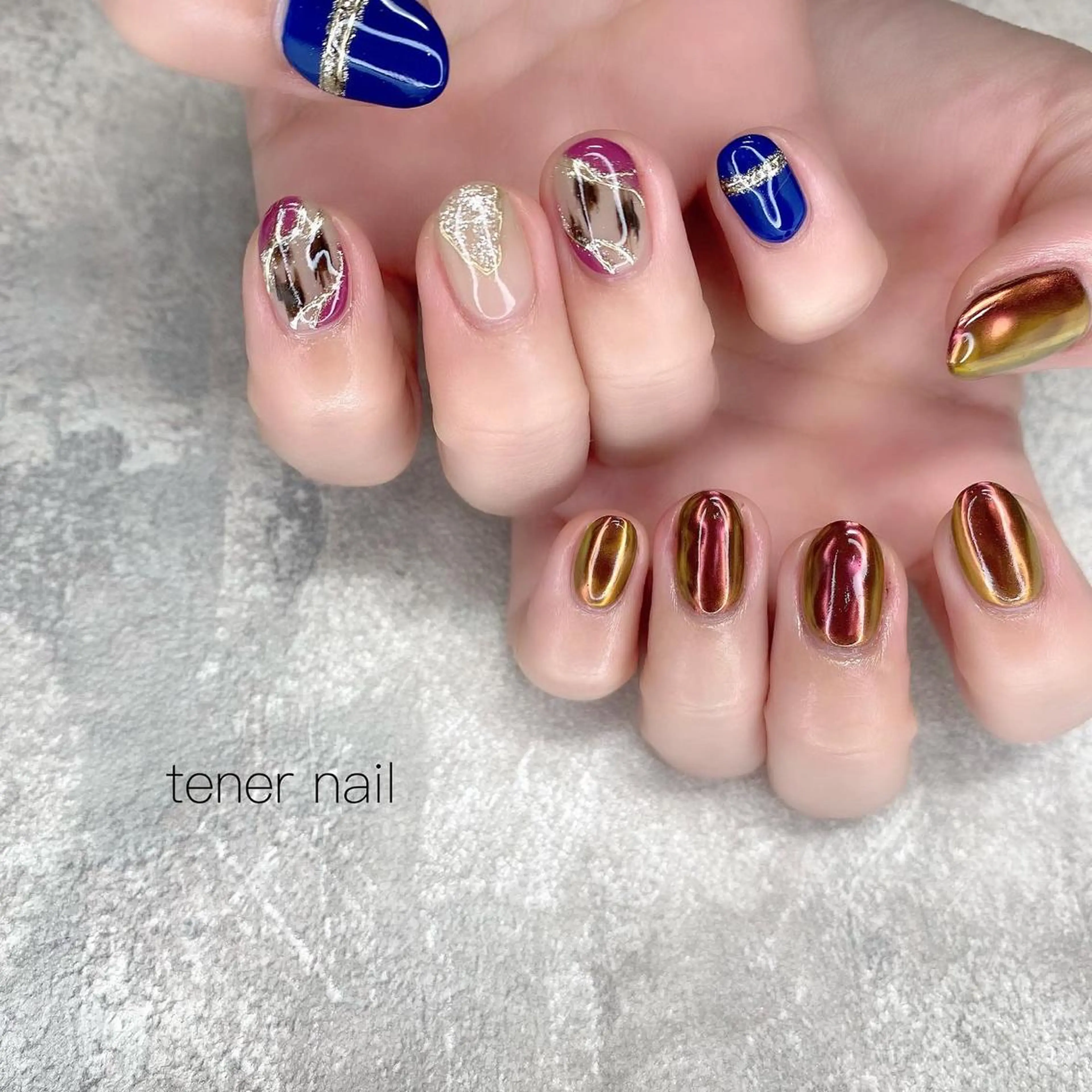 ネイル アニマル柄 ブラウン ミラーネイル テネルネイル tener nailのネイルデザイン