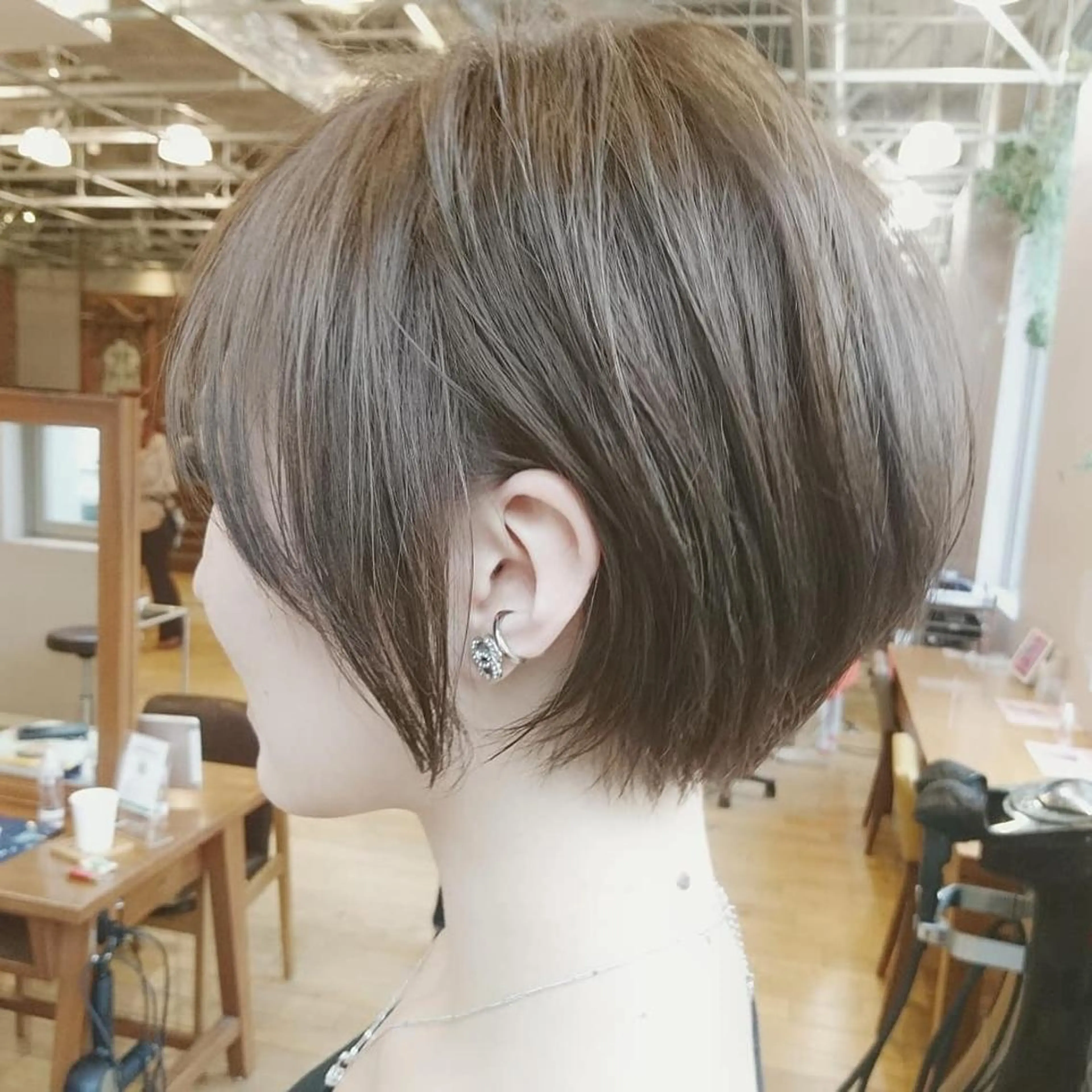 ショート カラー 髪質改善🌸縮毛矯正 専門家💖後藤のヘアスタイル