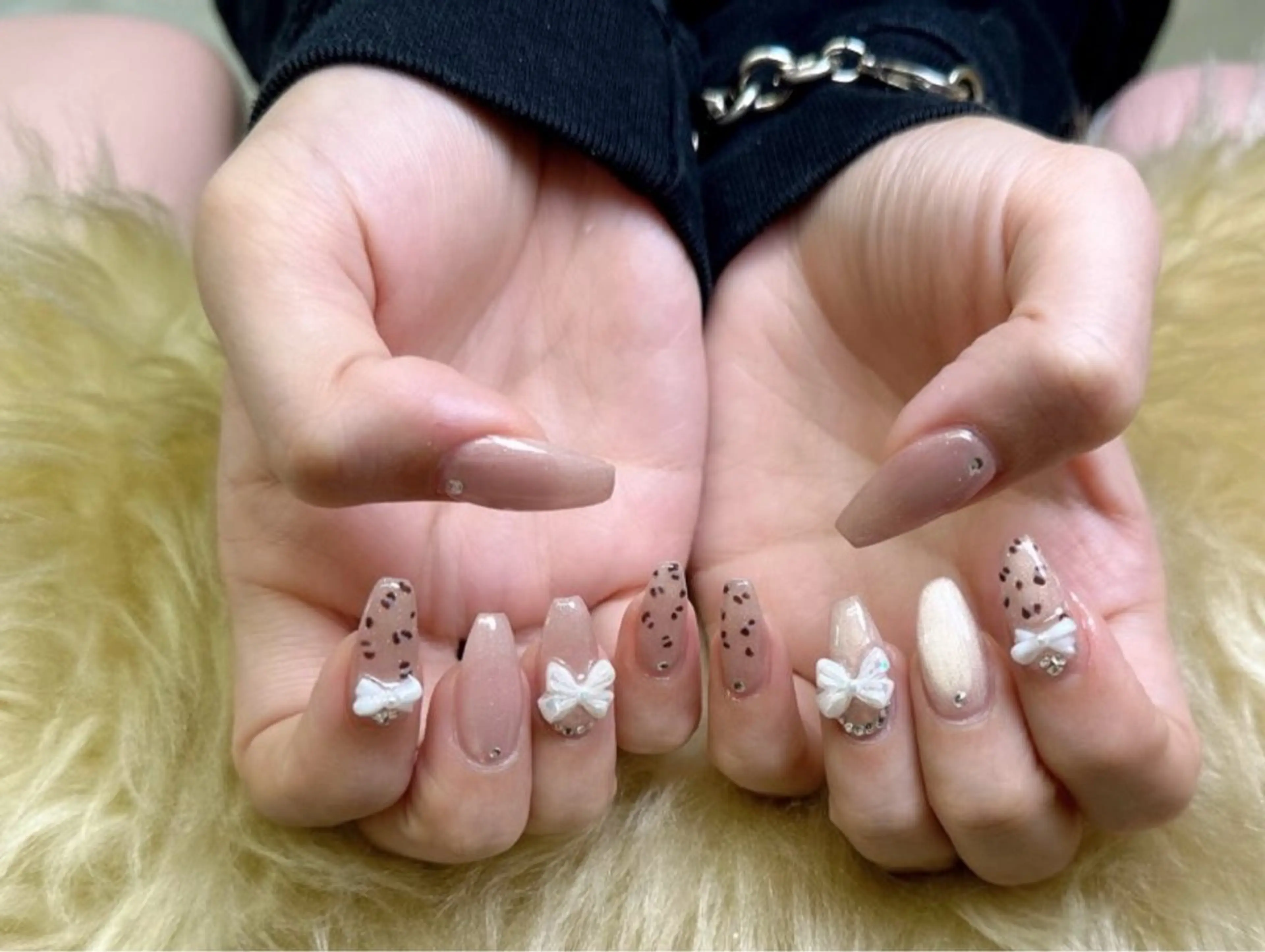 ネイル ハンドネイル 渋谷T&B ナサ ギ ロング無制限中✨のネイルデザイン