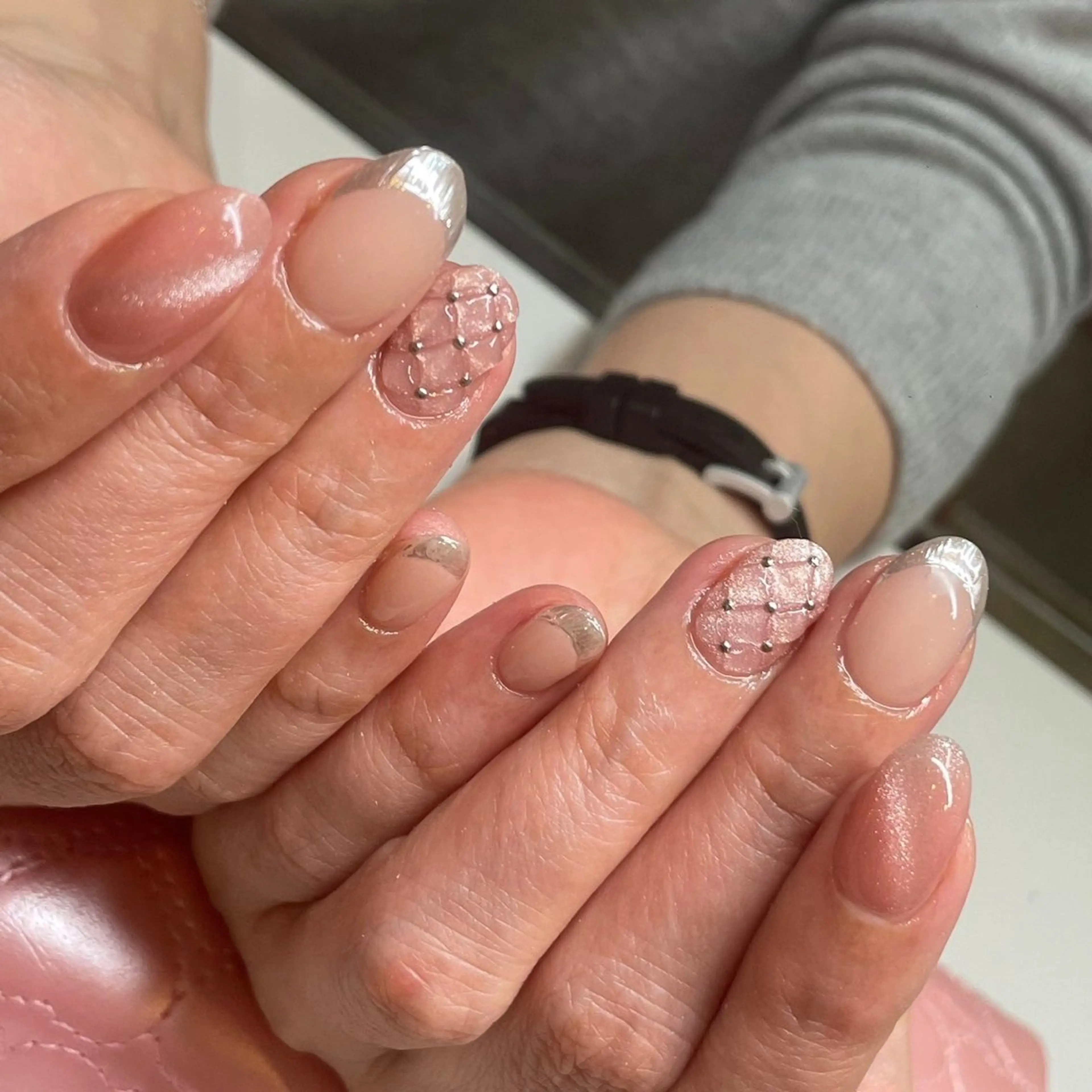 ネイル マグネットネイル ハンドネイル 心斎橋Salon Epokkuのネイルデザイン