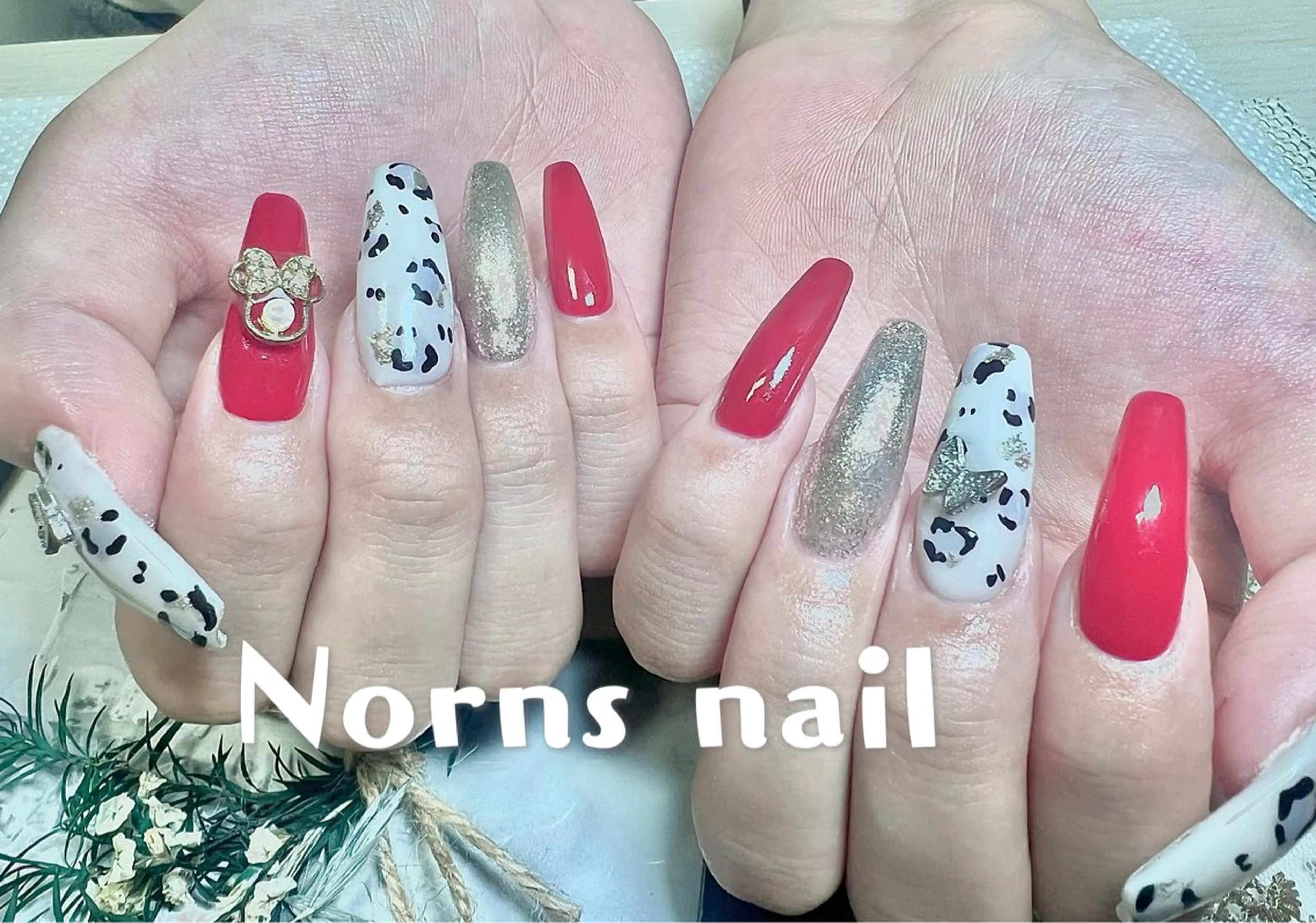 ネイル ハンドネイル Norns nail (猫いるサロン🐈)のネイルデザイン