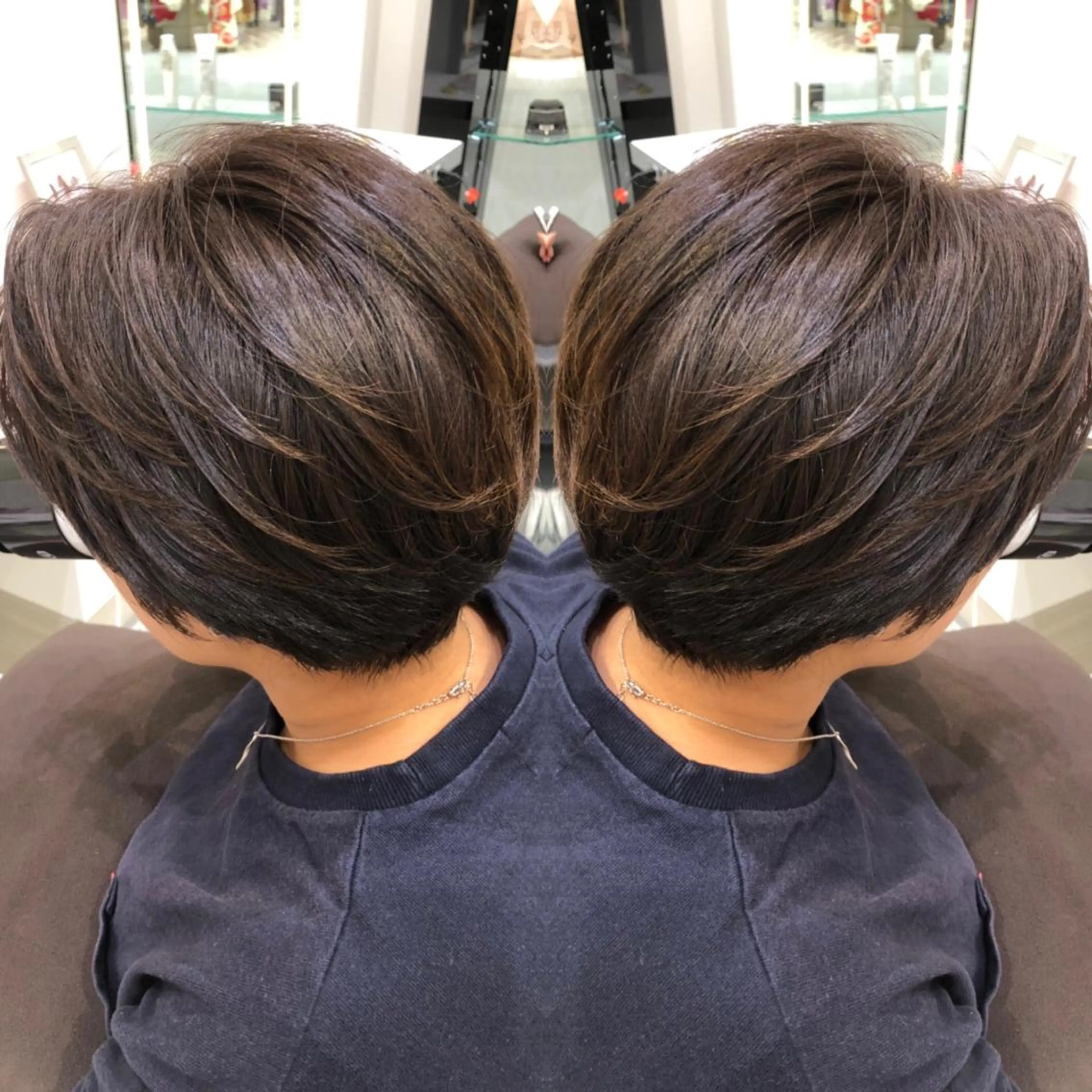 ショート 岸 保奈美のヘアスタイル