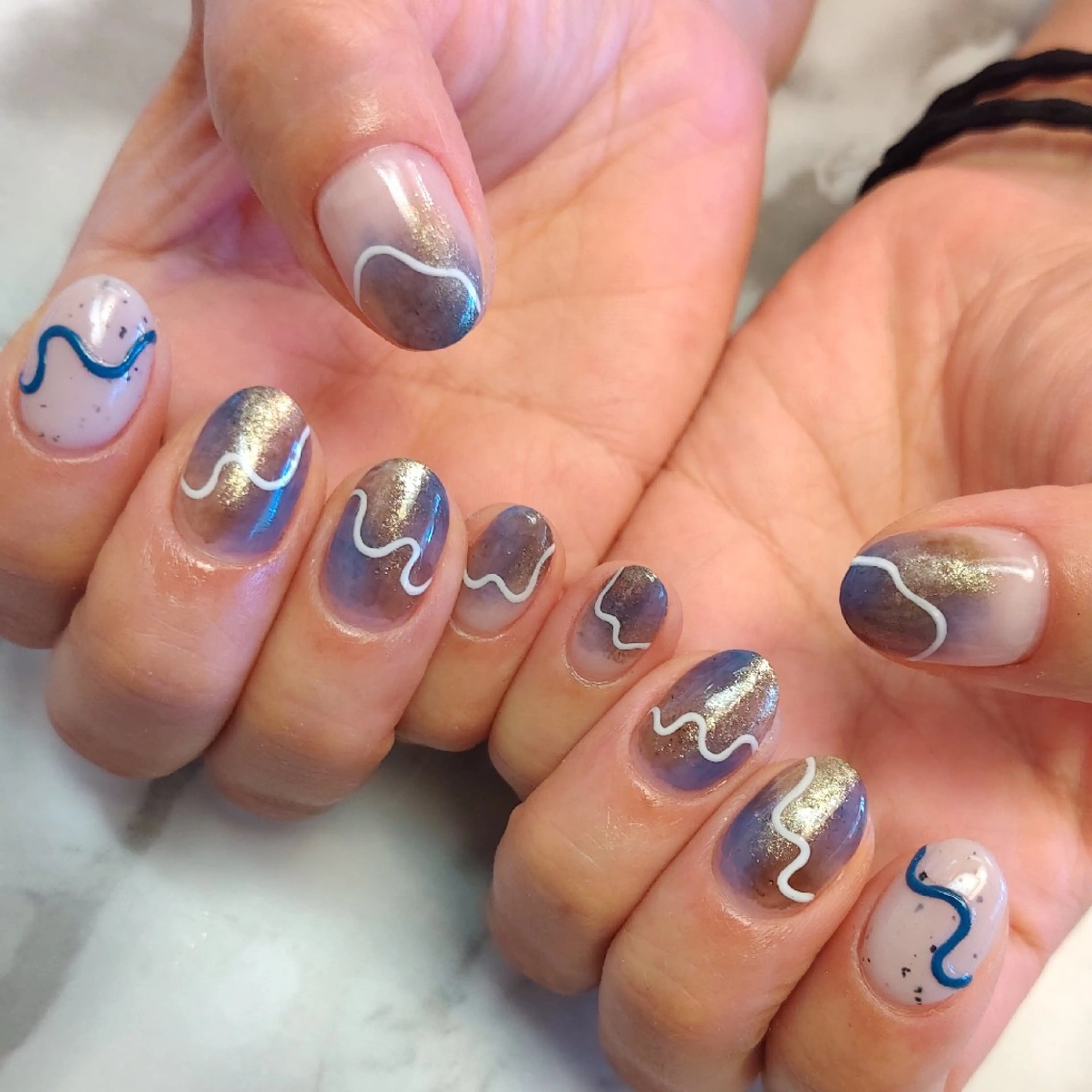 ネイル ジェヌインネイル 河内のネイルデザイン