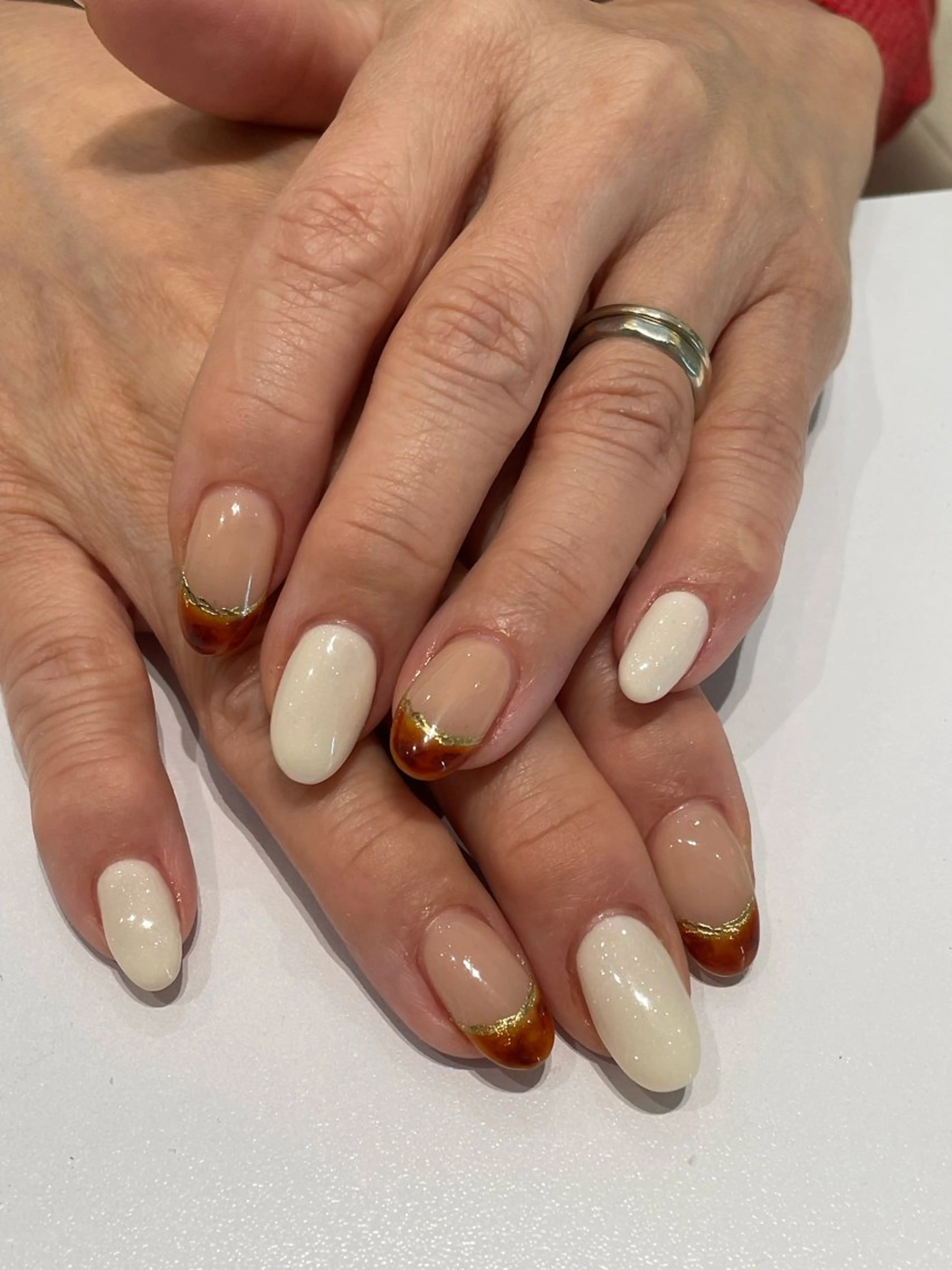 ネイル ハンドネイル 肝付 朋佳のネイルデザイン