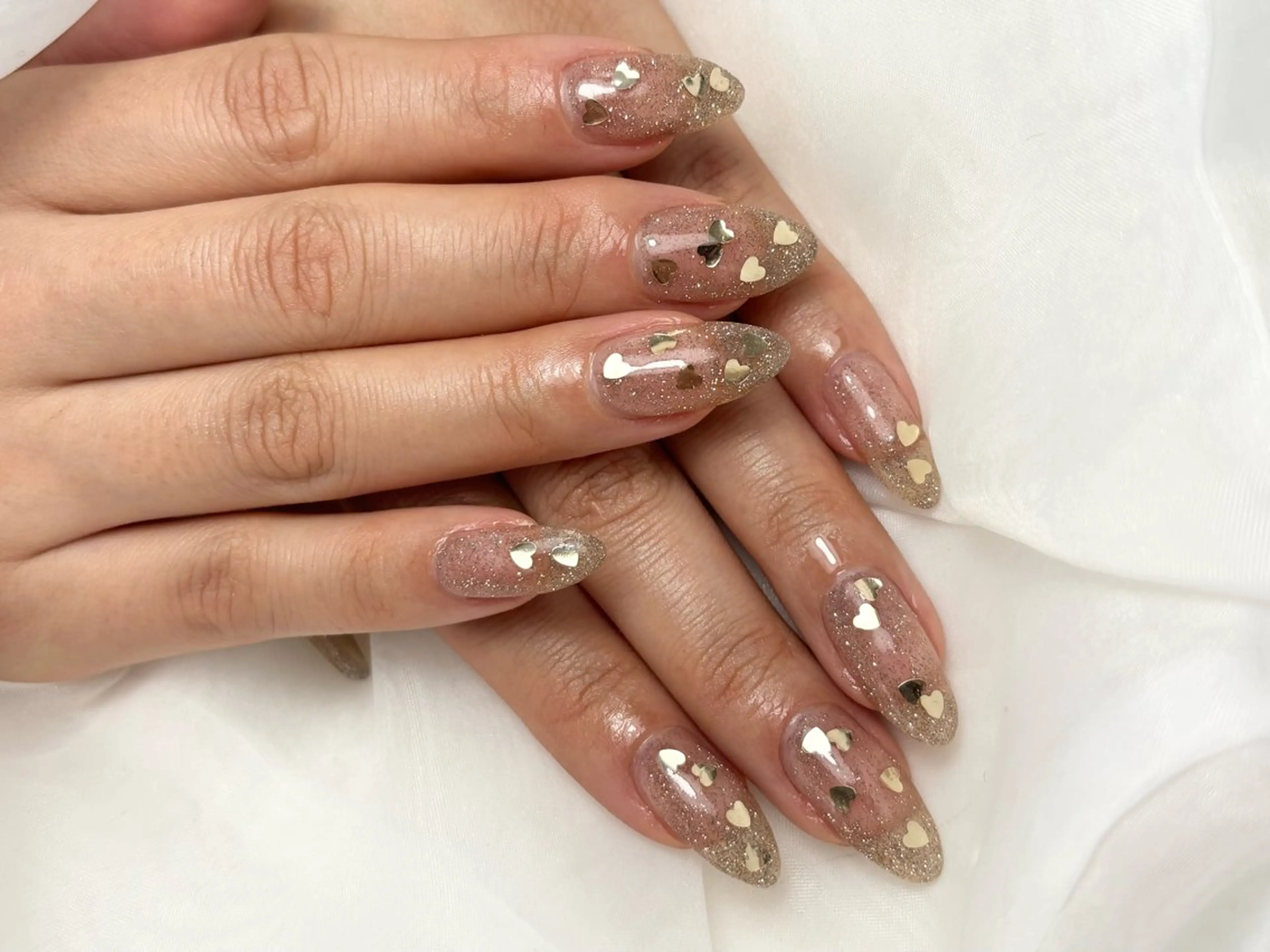 ネイル アートネイル ラメ(グリッター) ハンドネイル MIKA ♡の眉毛・アイブロウイメージ