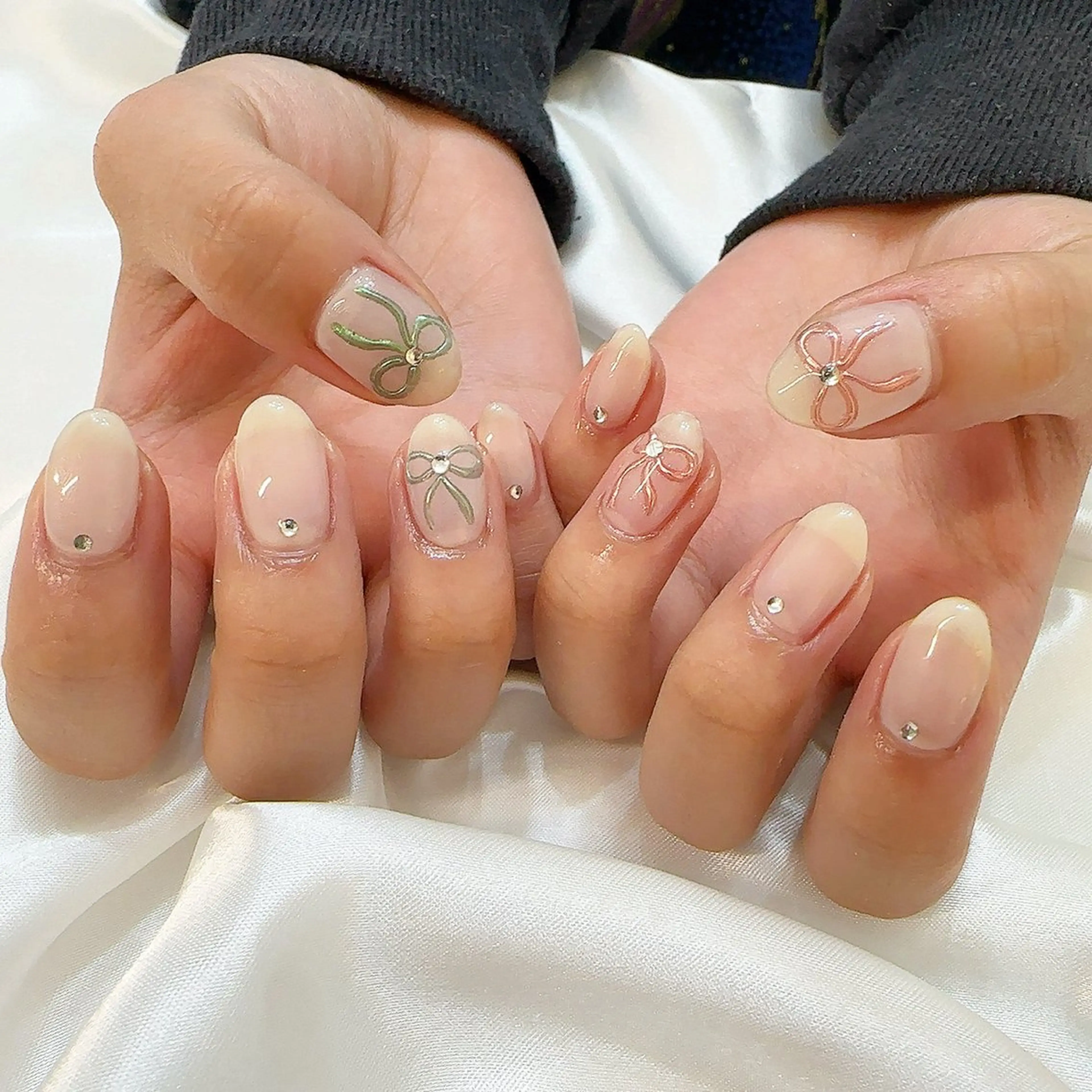 ネイル ハンドネイル Elegancia. Hiromiのネイルデザイン