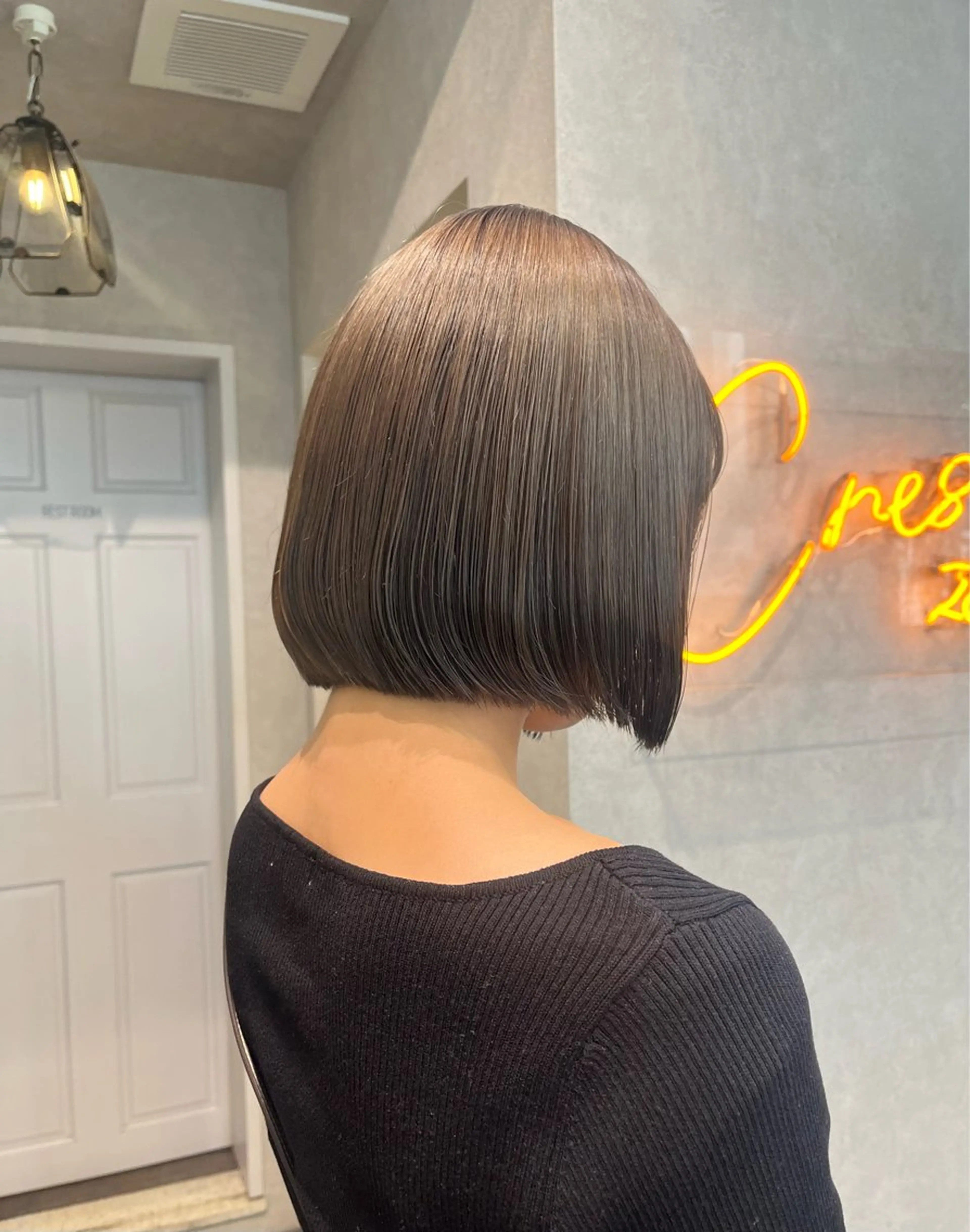 ショート カラー アッシュ アッシュグレー アッシュグレージュ グレージュ ヘアカラー トリートメント レイヤー/艶カラー/ KIHO🥥︎のヘアスタイル