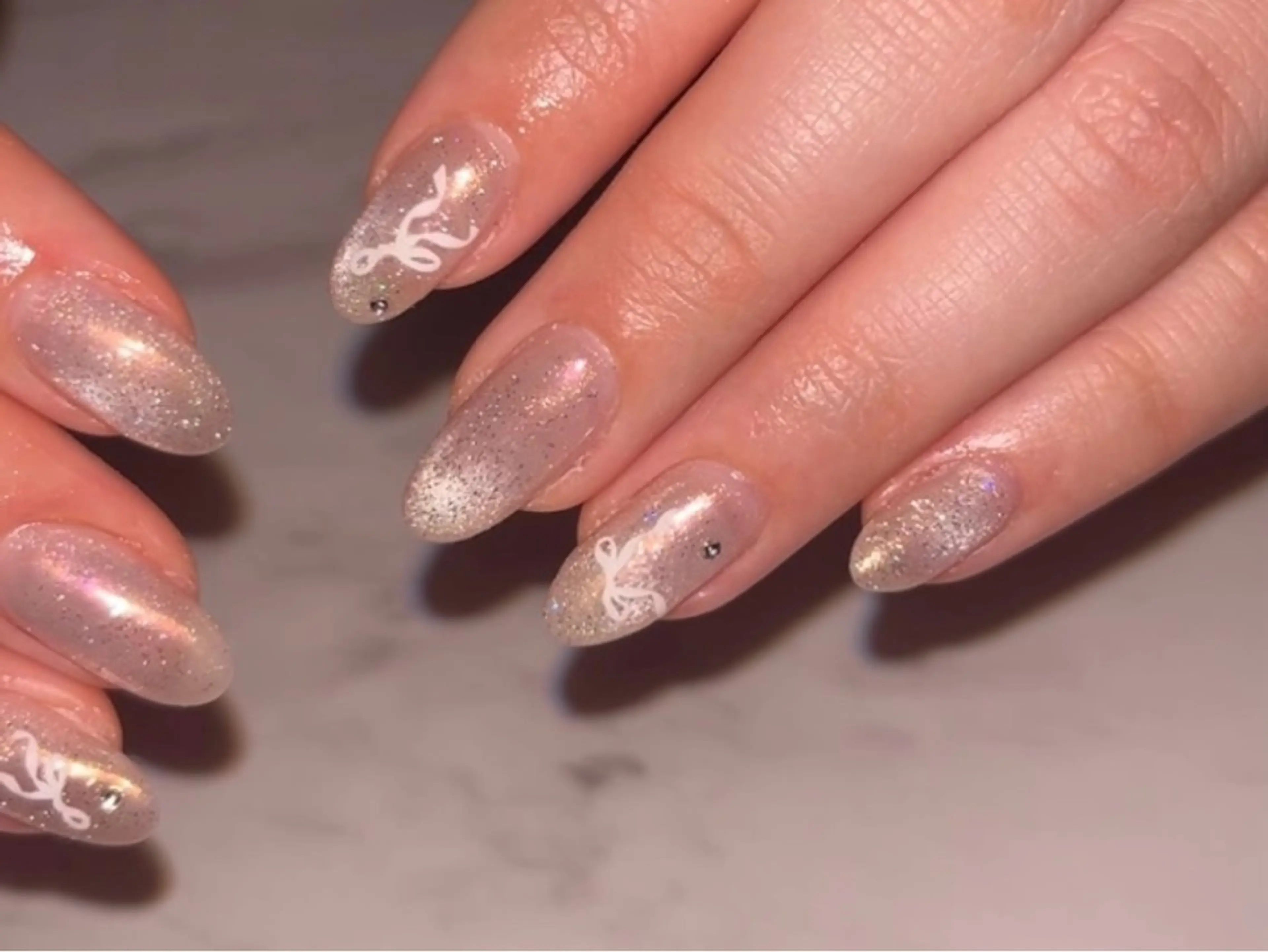 ネイル 🫧ちゅるん/韓国 Ayano𓈒🎀のネイルデザイン