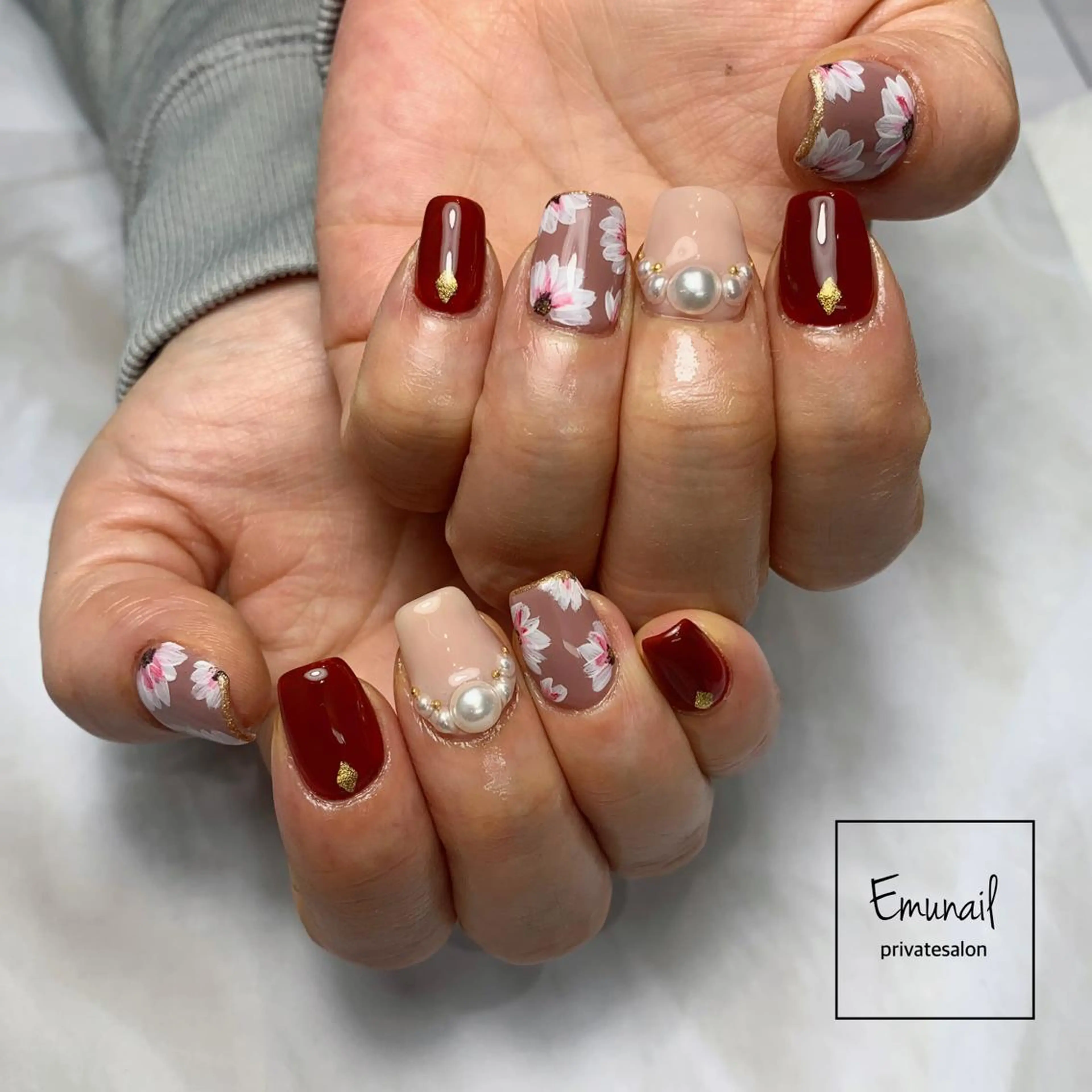 ネイル ハンドネイル Emu Nailのネイルデザイン