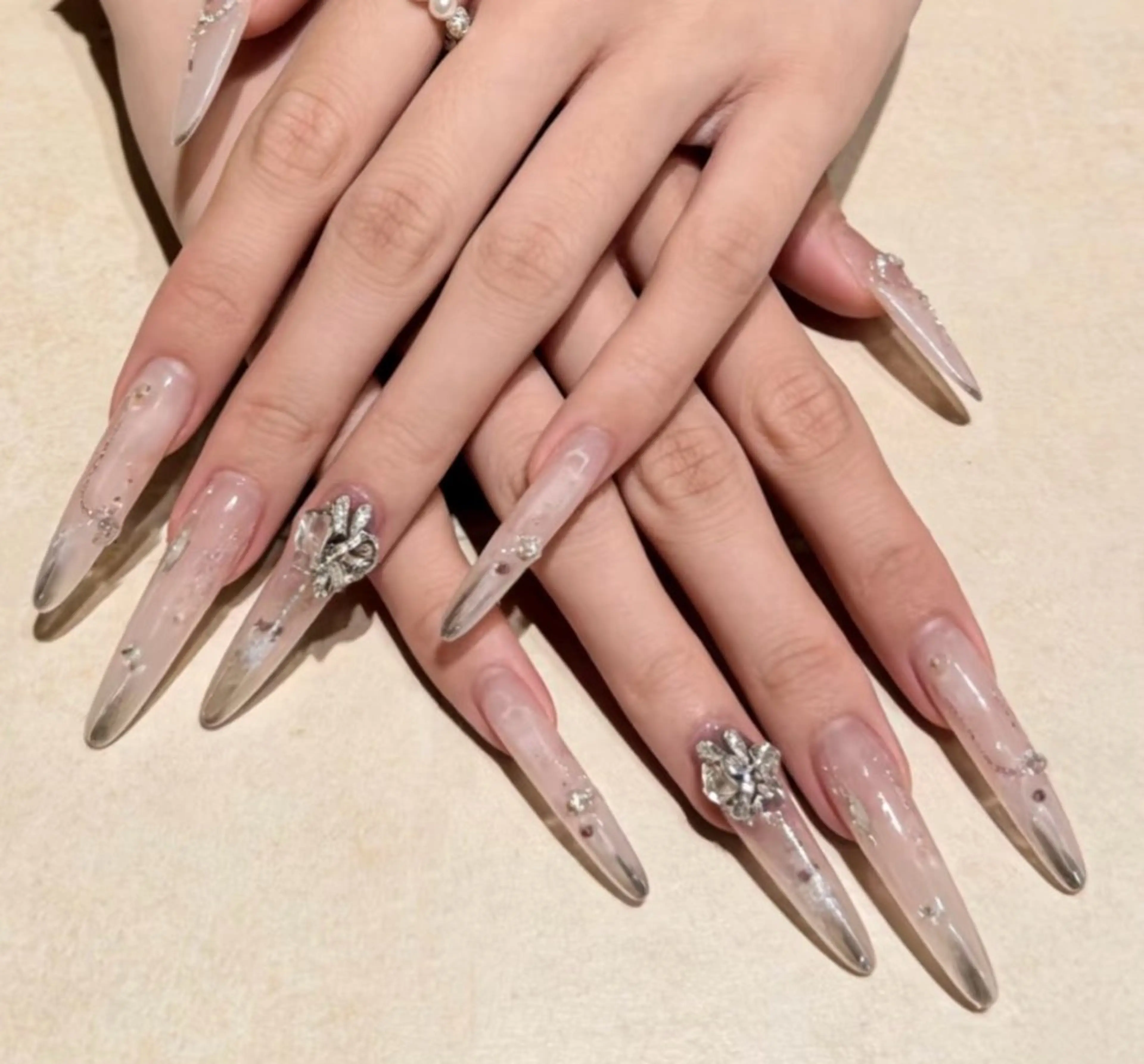 ネイル ハンドネイル U.mi Nail Salonのネイルデザイン