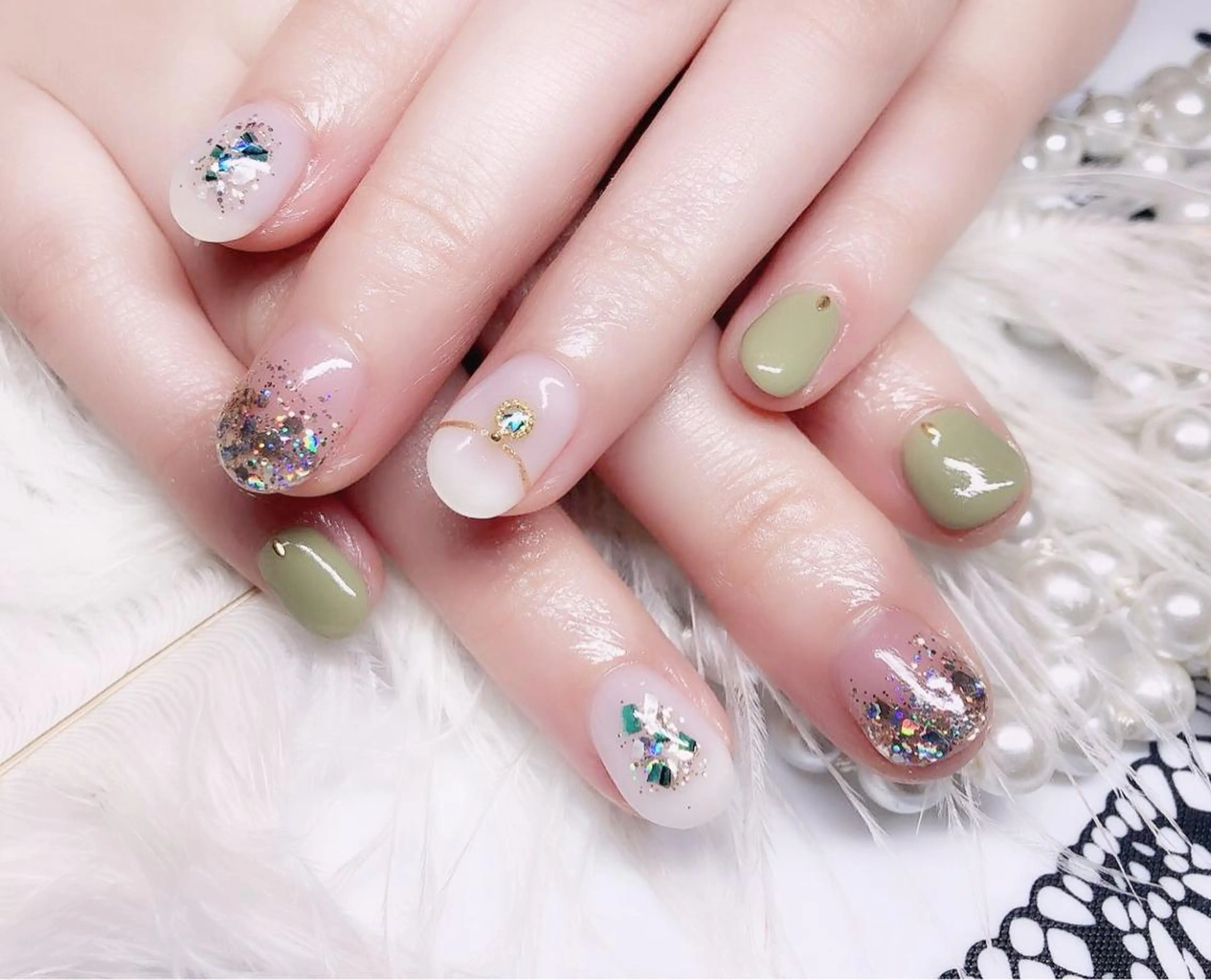 ネイル ハンドネイル マジック ミラーのネイルデザイン