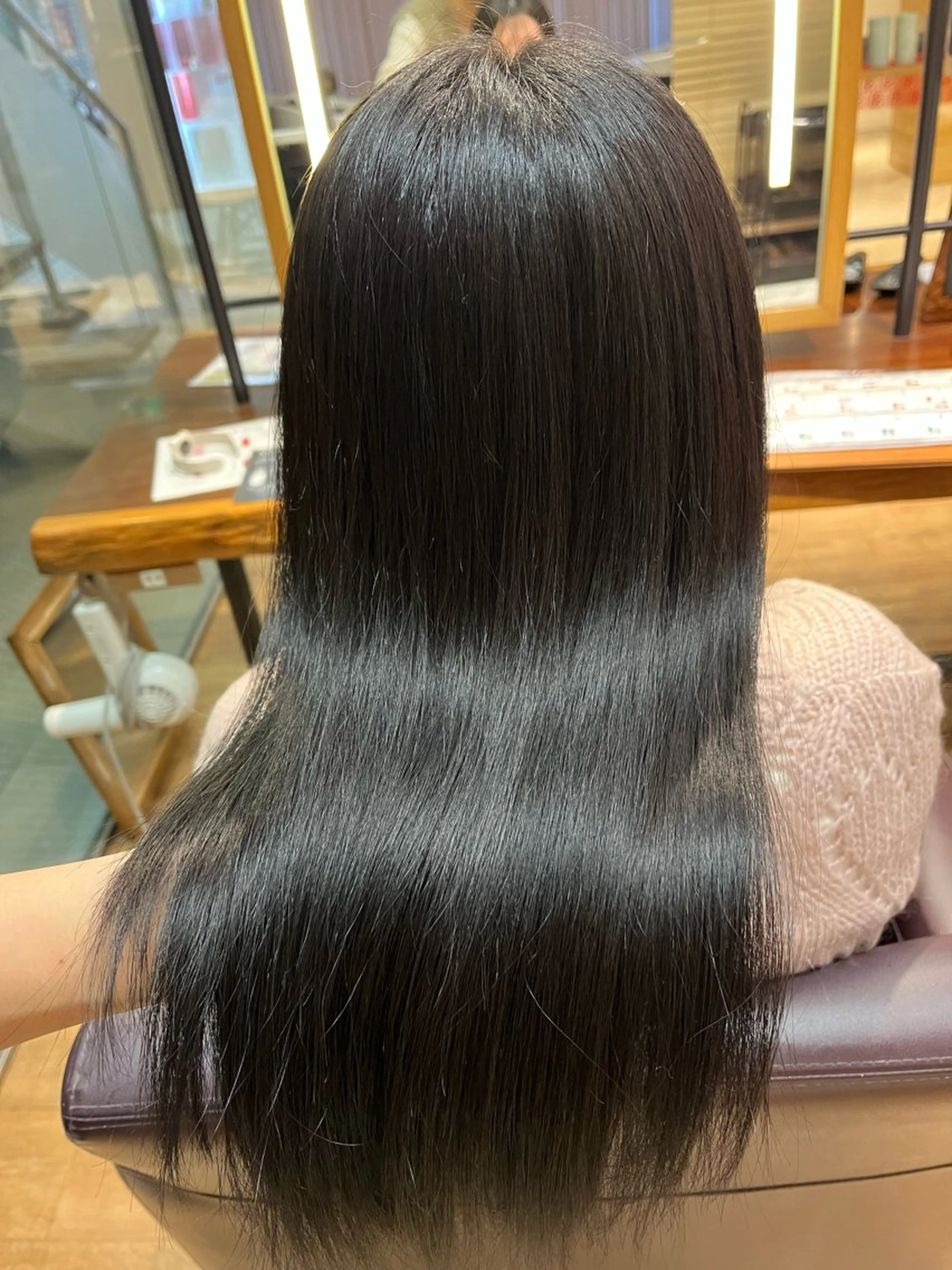 ロング カラー ブルーカラー ブルージュ トリートメント 酸性ストレート 縮毛矯正 透明感カラー/ 髪質改善/レイヤーのヘアスタイル