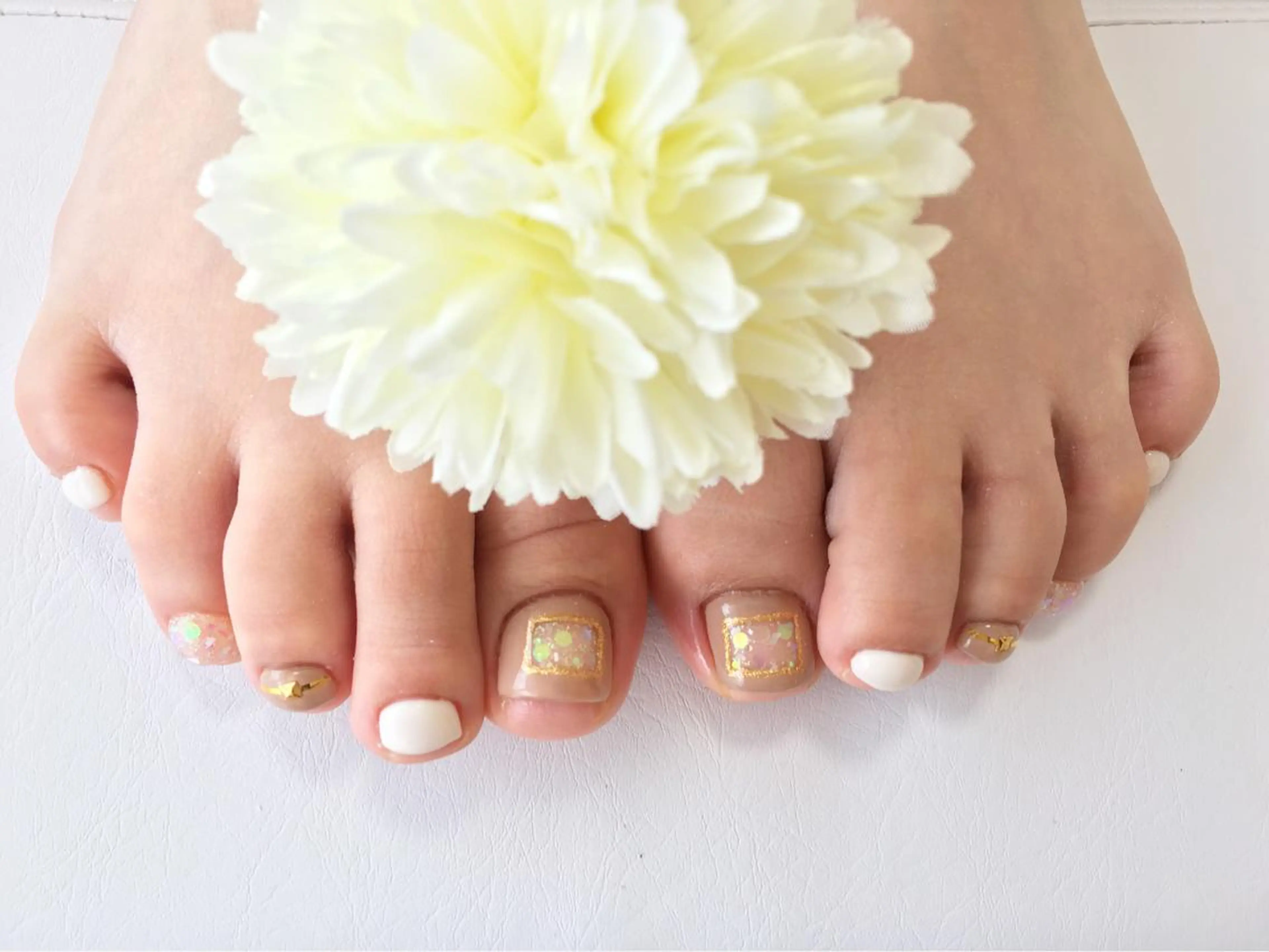 ネイル Petit Fleur所属・青柳 亜梨奈のマツエク・マツパデザイン