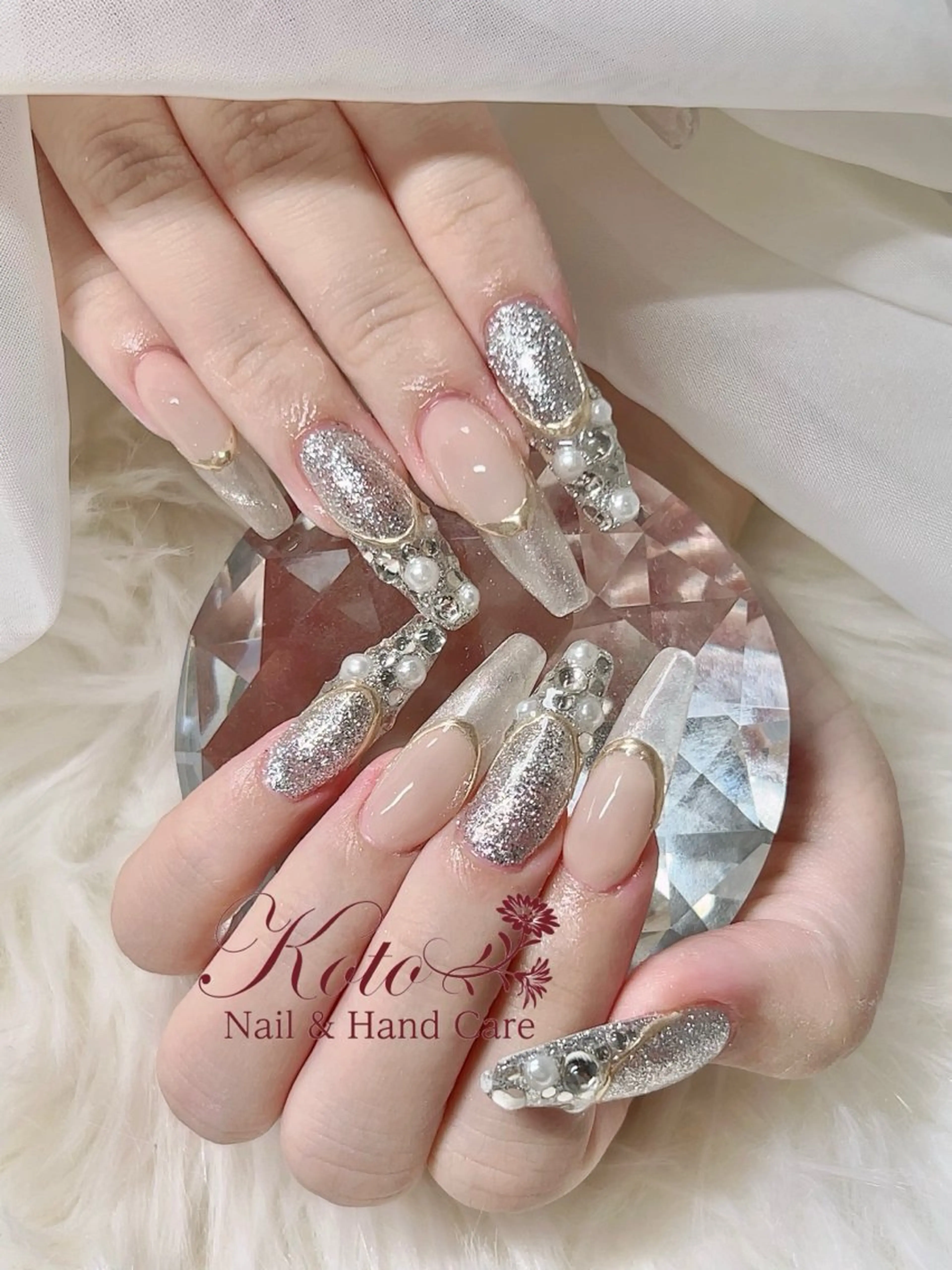 ネイル 長さ出し ジェルネイル 持ち込み ニュアンスネイル 赤色 ハンドネイル Nail Salon KOTOのネイルデザイン