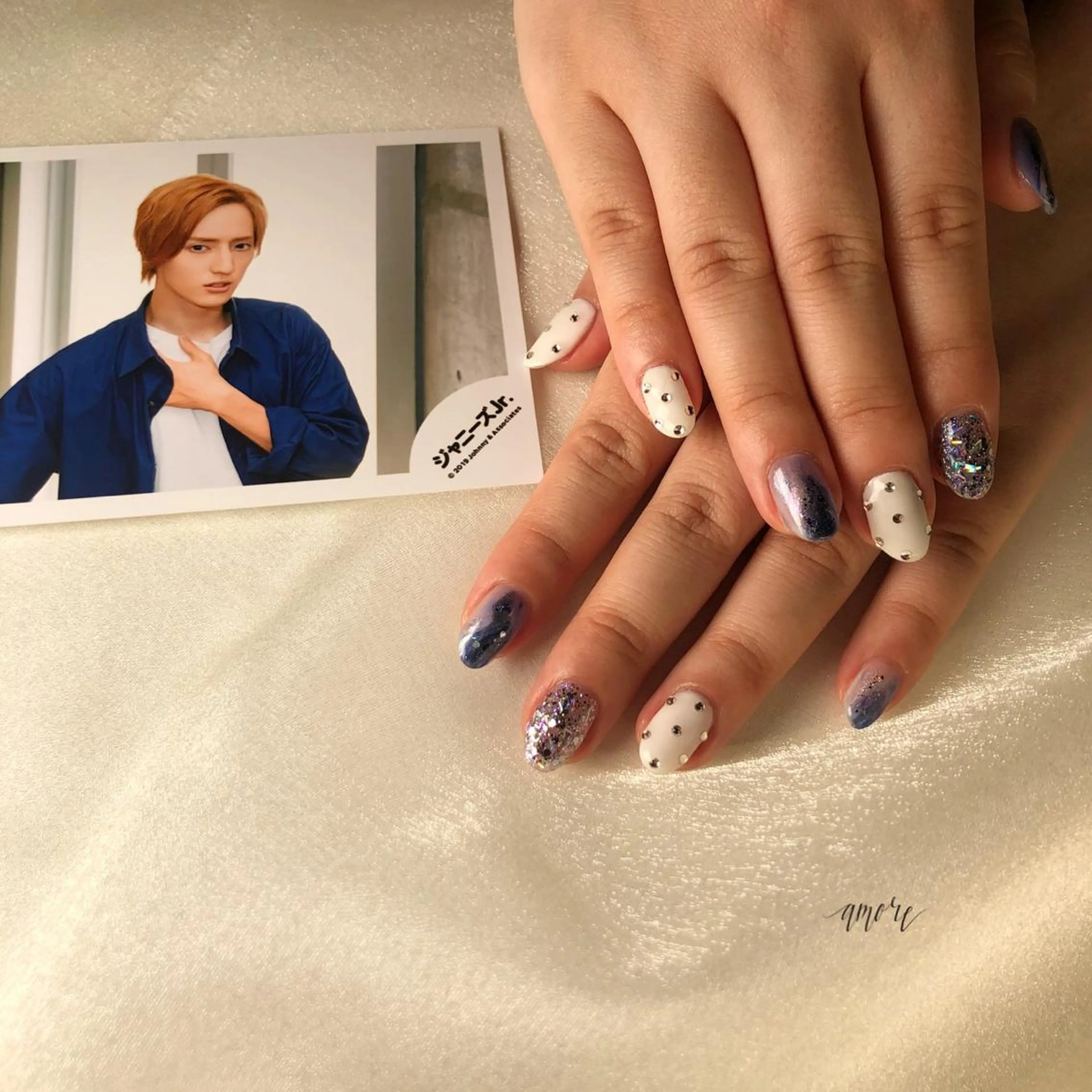 ネイル ジェルネイル 氷ネイル・うるうるネイル マグネットネイル ミラーネイル ニュアンスネイル You kyehwaのネイルデザイン