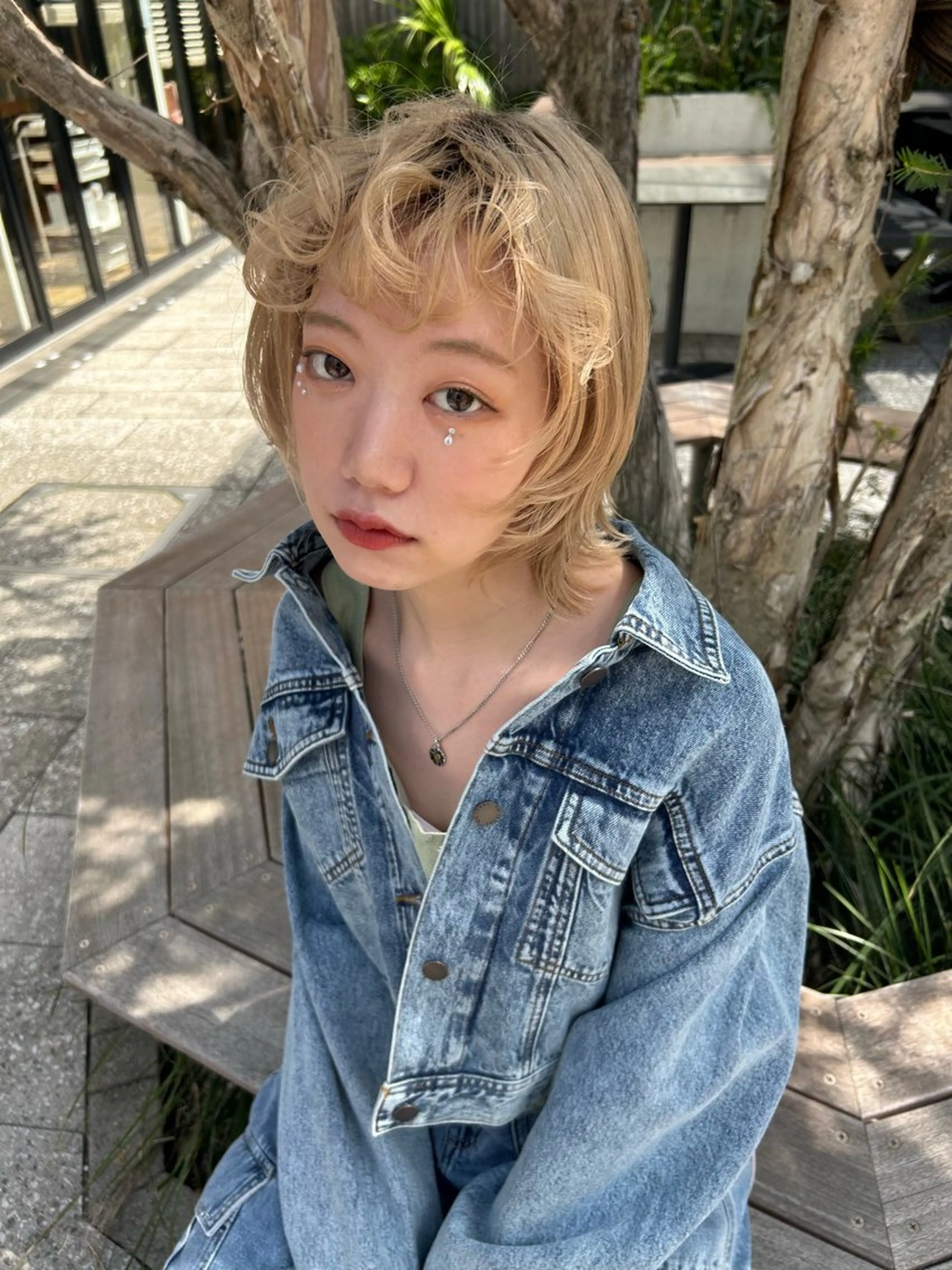 ショート カラー 坂下 七星のヘアスタイル