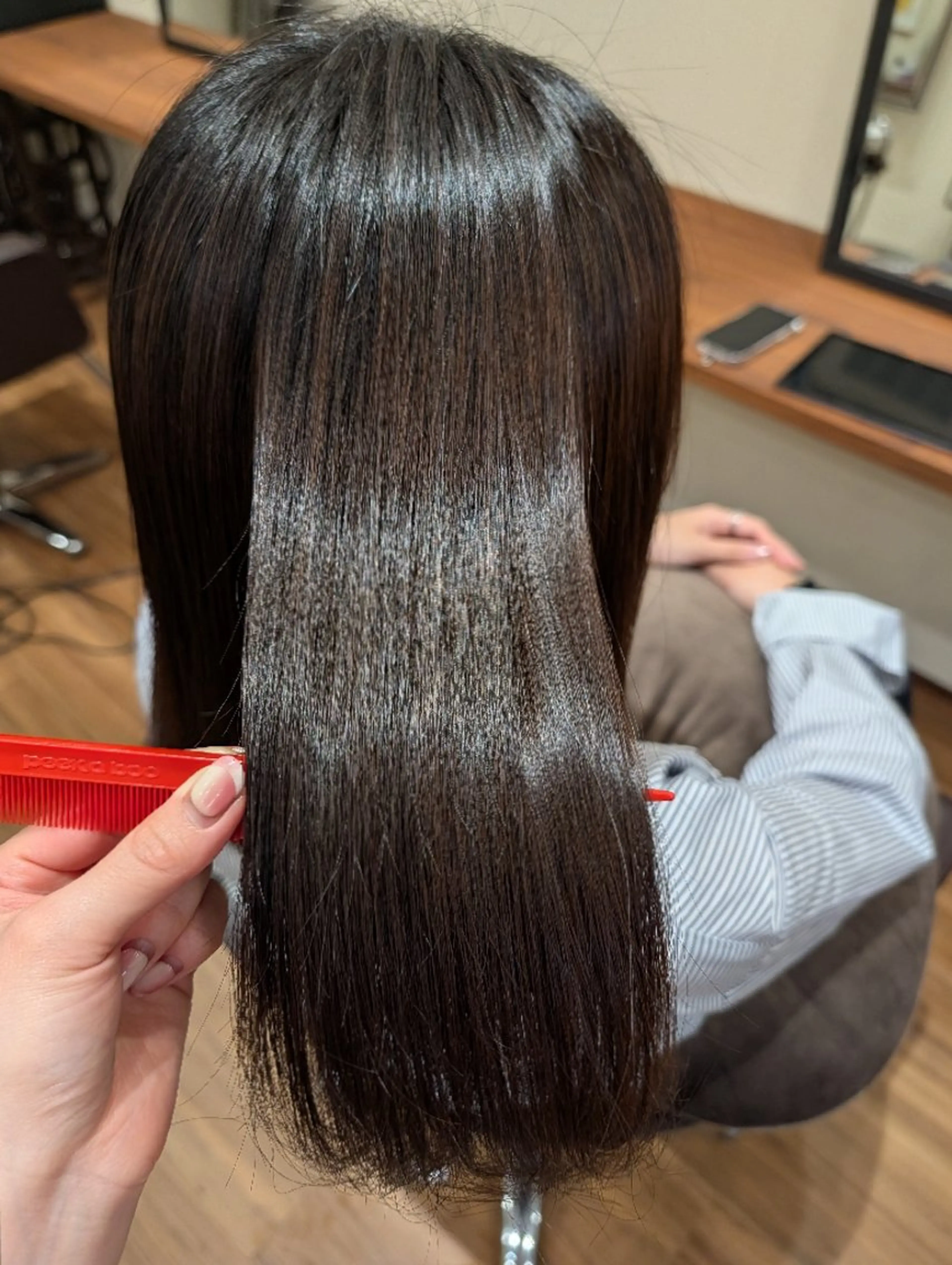 セミロング 縮毛矯正 カット 縮毛矯正 トリートメント 花森 捺巳のヘアスタイル