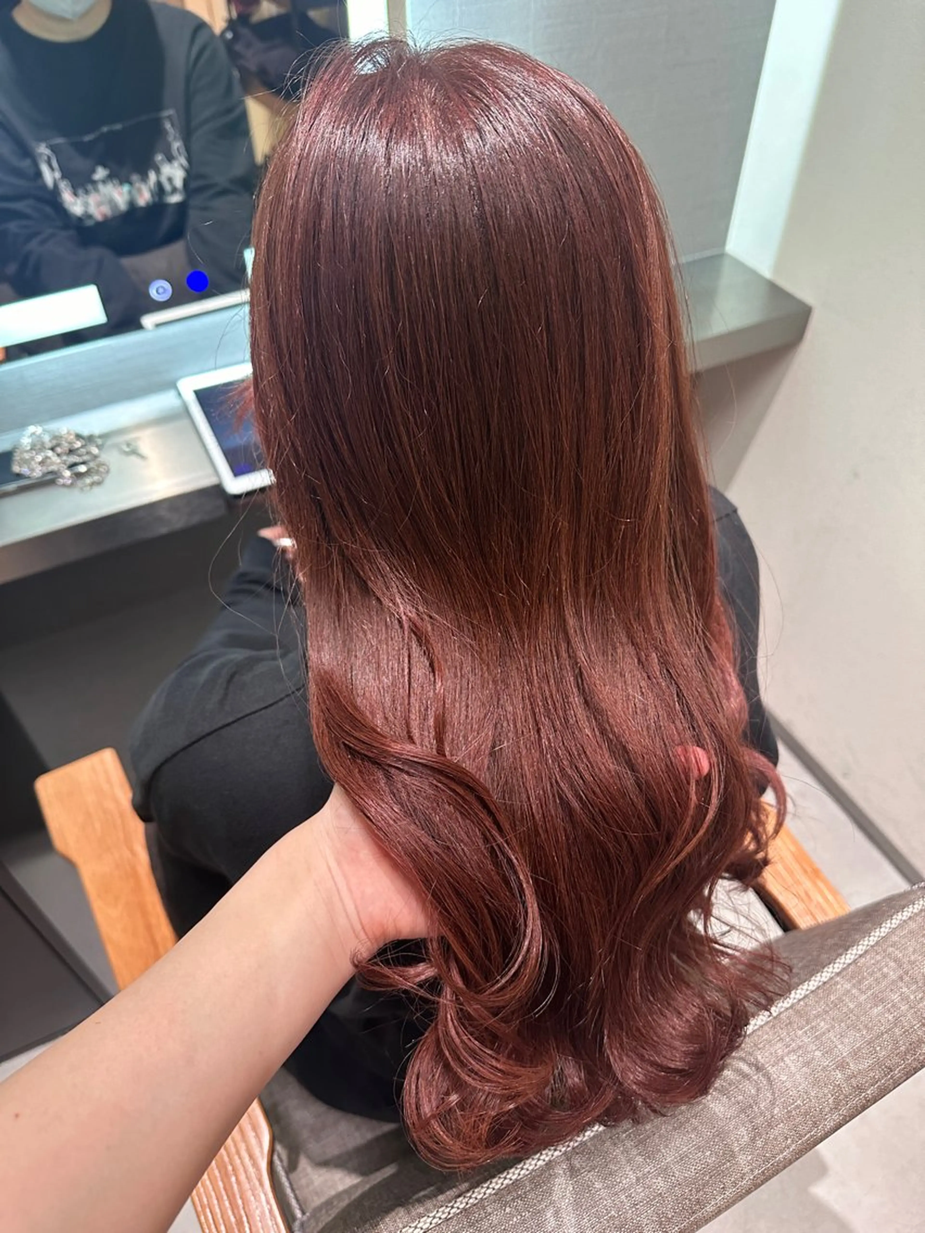 セミロング カラー ヘアアレンジ レッドカラー 🇰🇷韓国スタイル レイヤー/ayanaのヘアスタイル